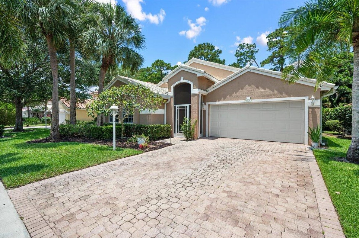 164 Jones Creek Dr, Jupiter, FL 33458-7750