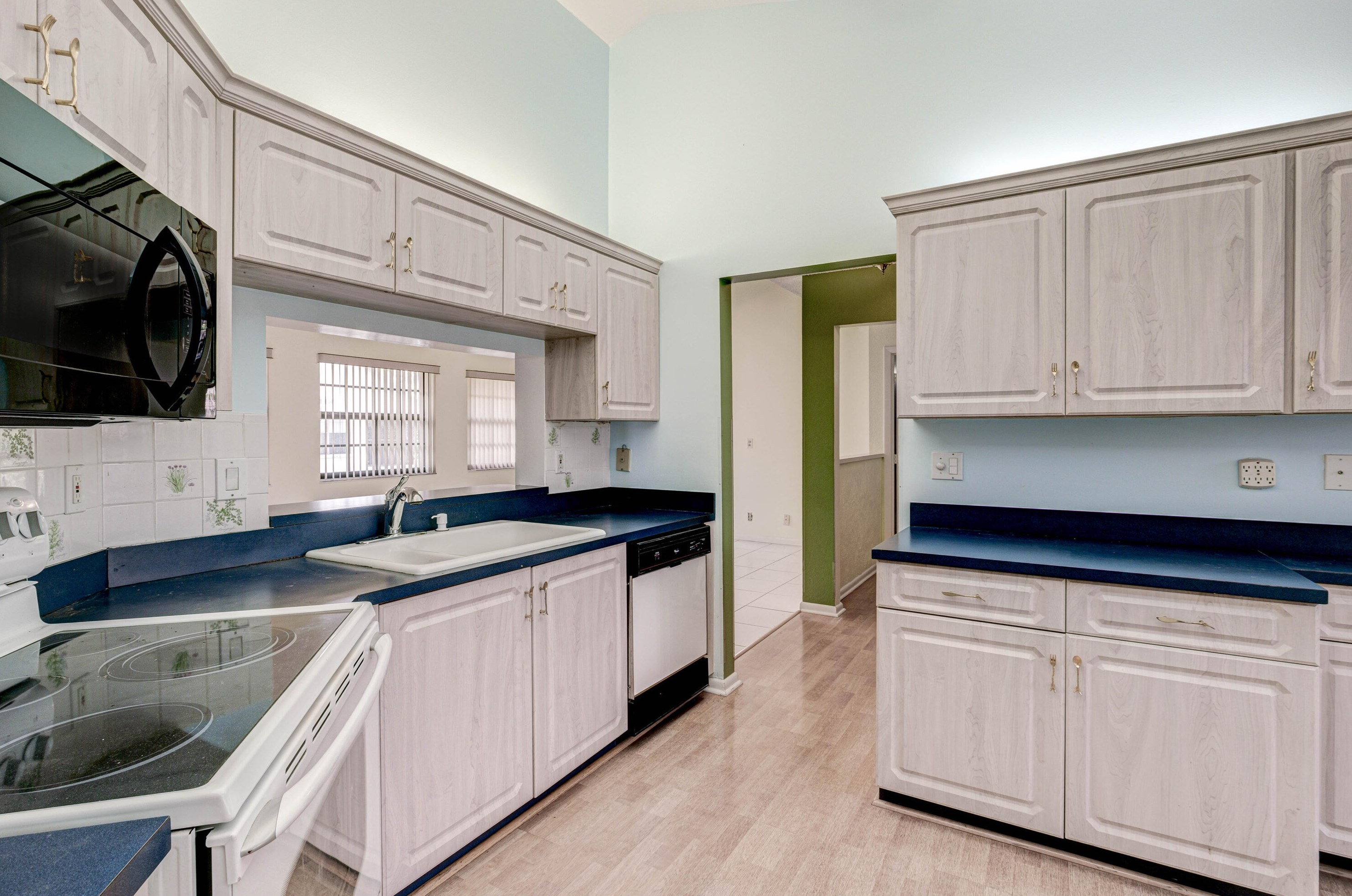 3339 Jog Park Dr #4121, Lake Worth, FL 33467