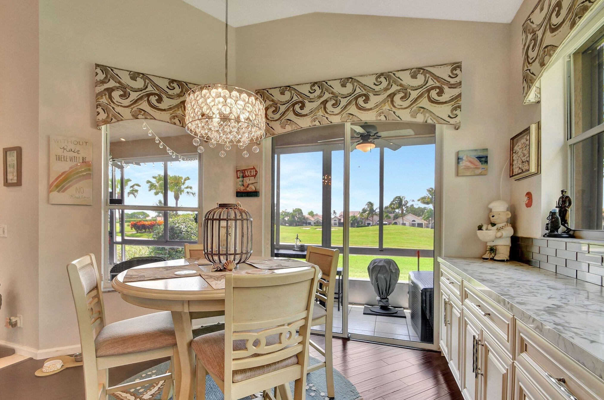 6907 Cairnwell Dr, Boynton Beach FL 33472-2958 exterior