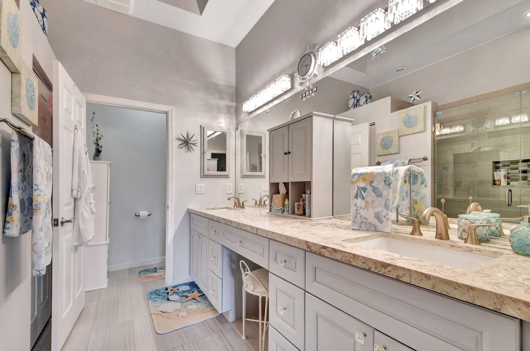 6907 Cairnwell Dr, Boynton Beach FL 33472-2958 exterior