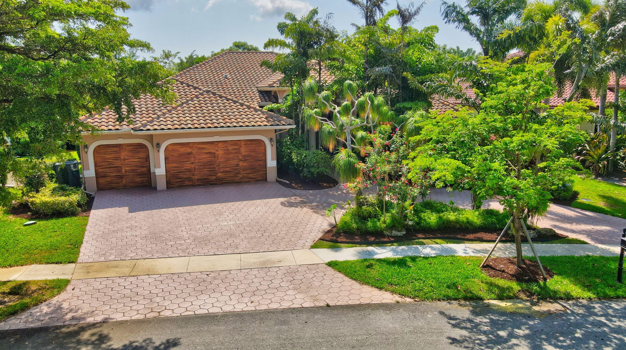 1016 21st Ave, Boca Raton, FL 33486-8523