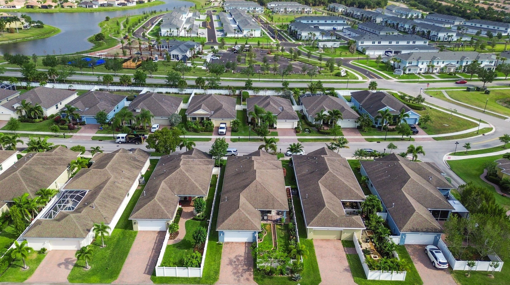 10290 Waterway Ln, Fort Pierce, FL 34987-2521