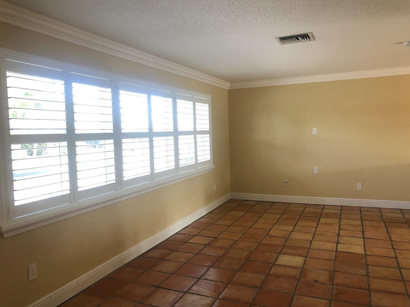 3880 Flag Dr, West Palm Beach, FL 33410-4772