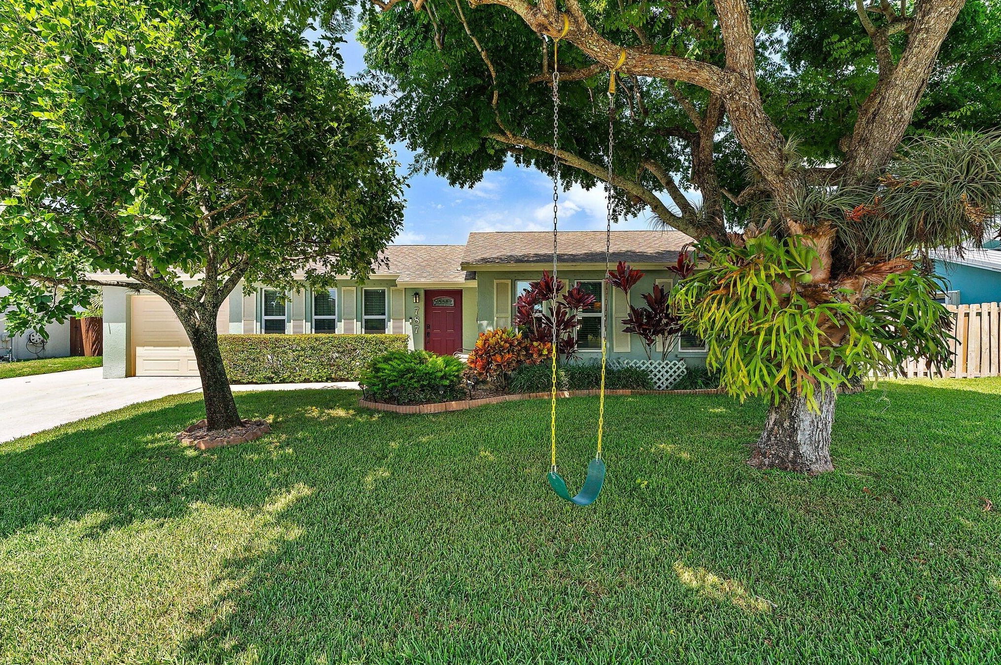 787 Carissa Dr, West Palm Beach, FL 33411-3412