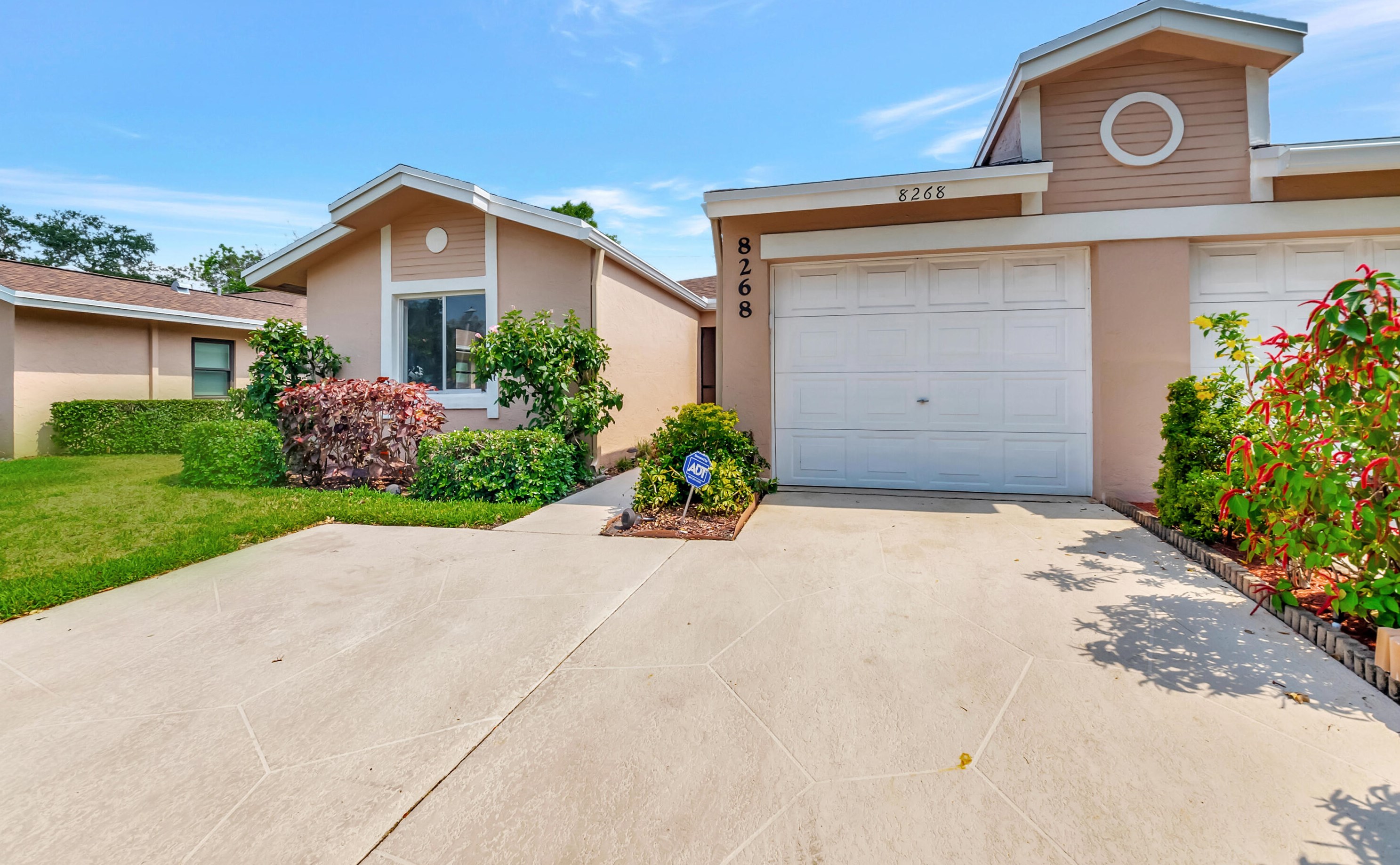 8268 Summerbreeze Ln, Boca Raton, FL 33496-5120