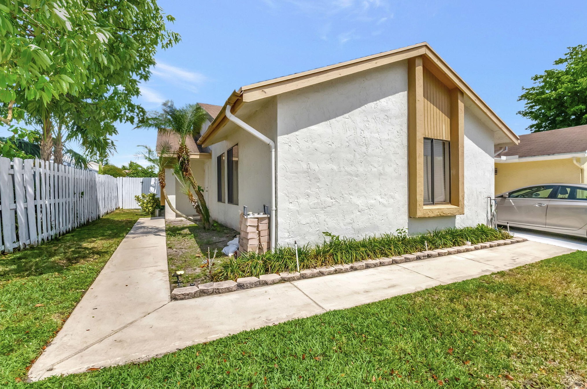 21690 Chimney Rock Park Cir, Boca Raton, FL 33428-1734