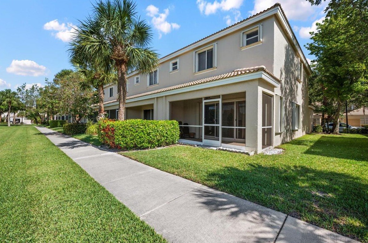 4688 Palmbrooke Cir, West Palm Beach, FL 33417-7529