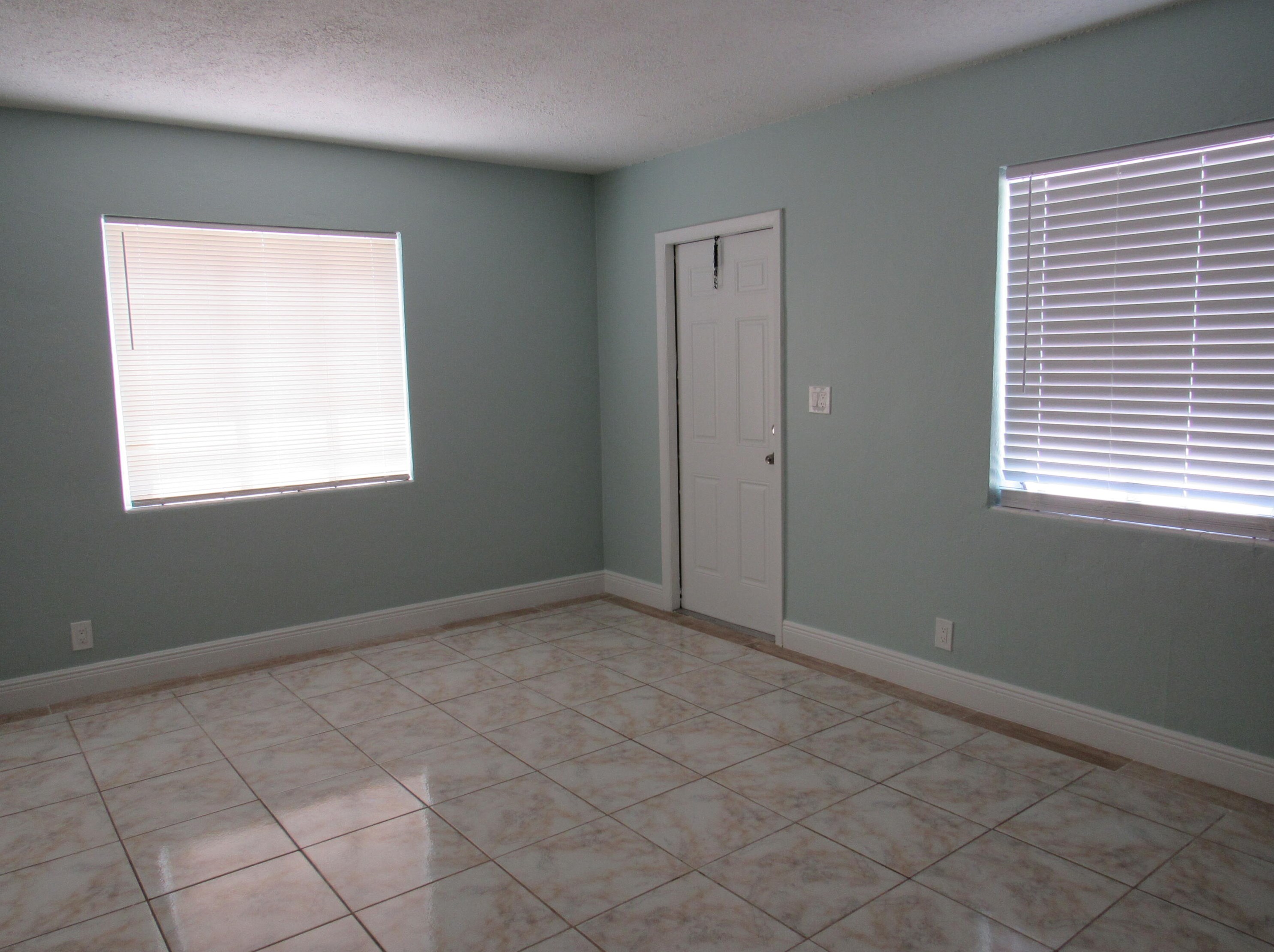 525 Worthmore Dr #1, Lake Worth, FL 33460