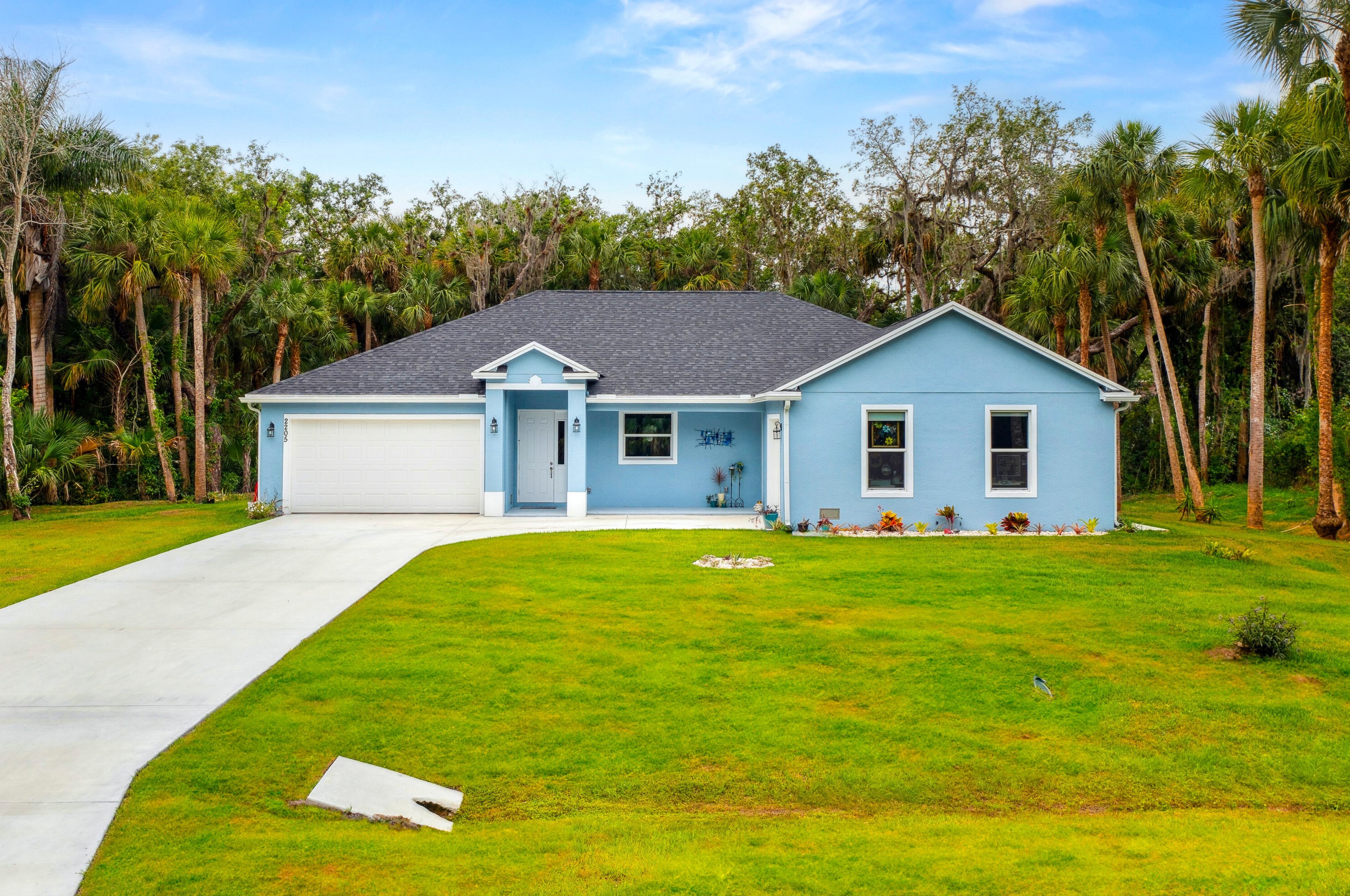 2205 River Hammock Ln, Fort Pierce, FL 34981-3413