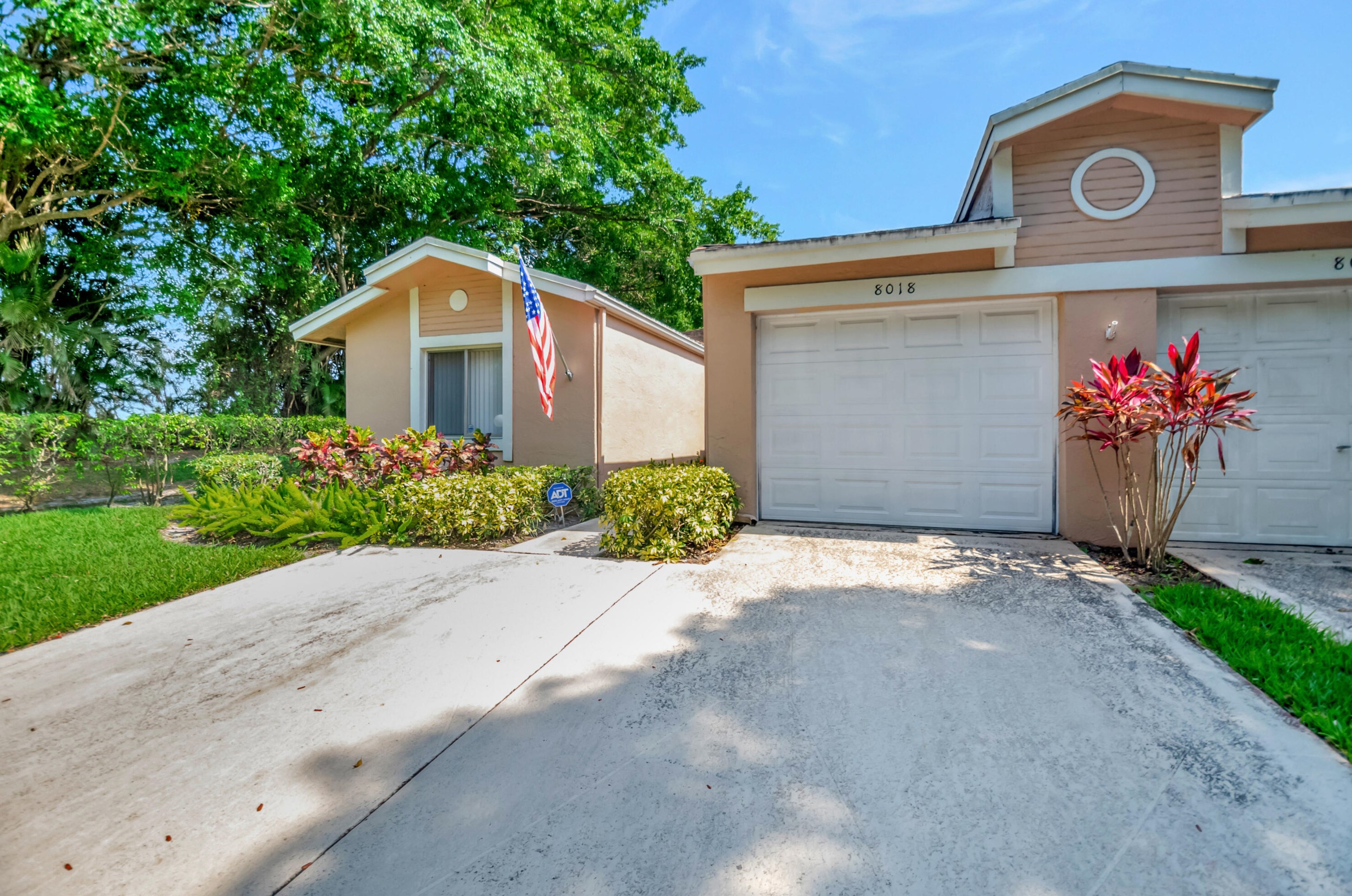8018 Springside Ct, Boca Raton, FL 33496-5101