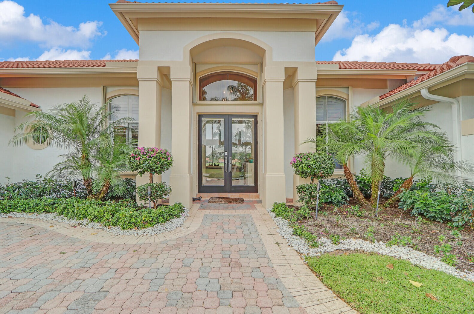 10802 Egret Pointe Ln, West Palm Beach, FL 33412-1536