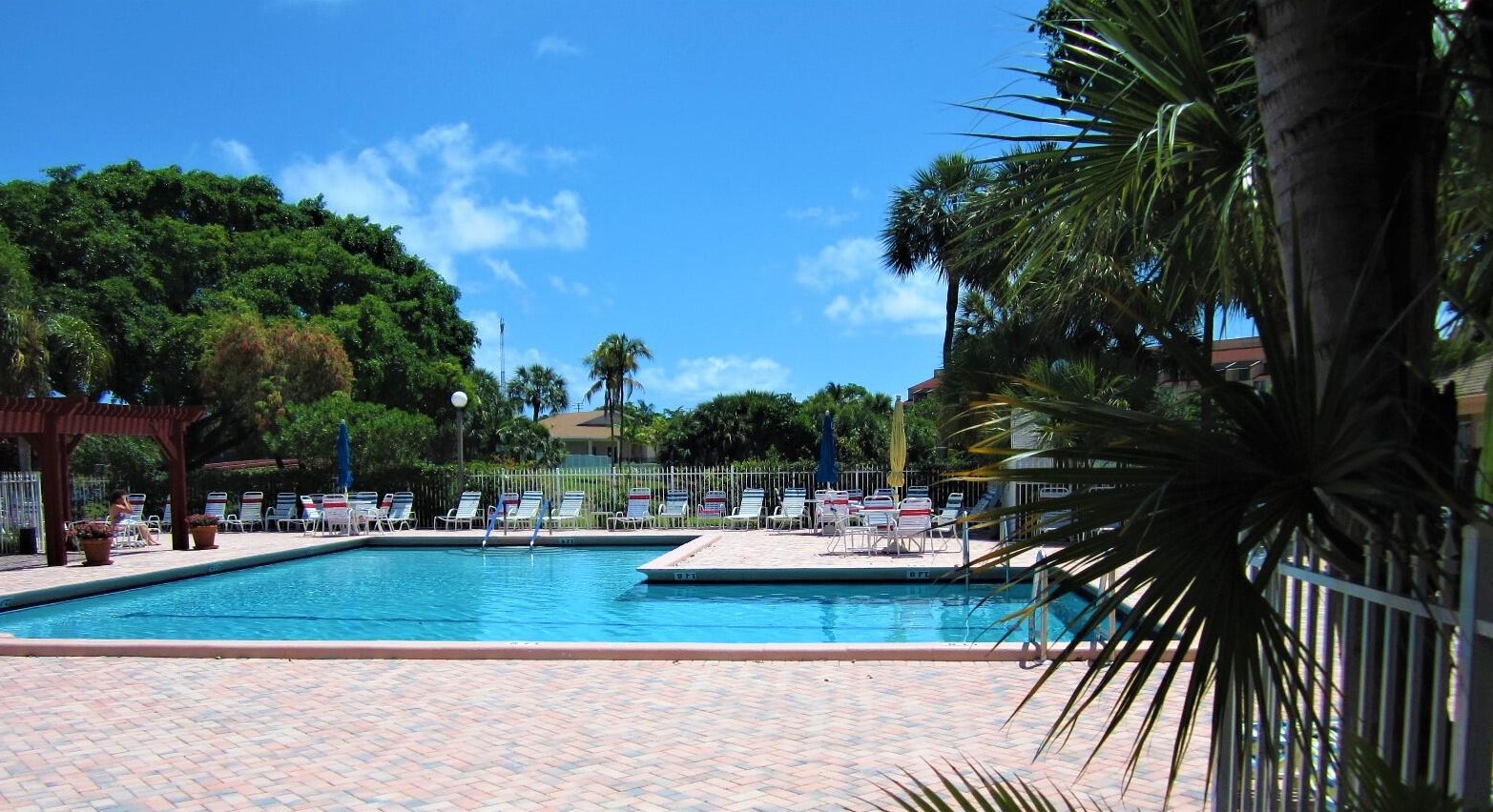 950 Egret Cir, Delray Beach FL  33444-7602 exterior