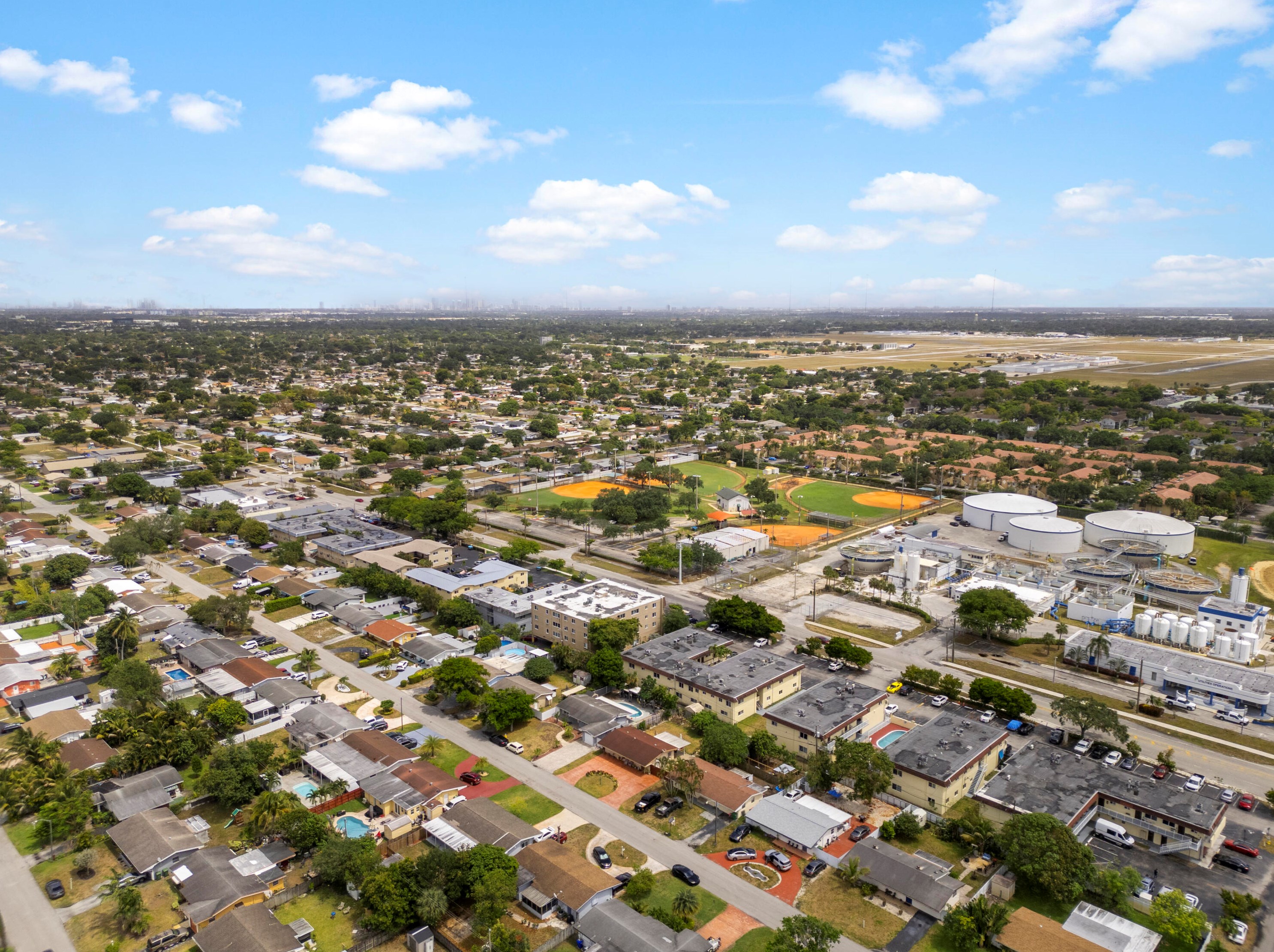 7930 10 St, Hollywood FL 33024-5001 exterior