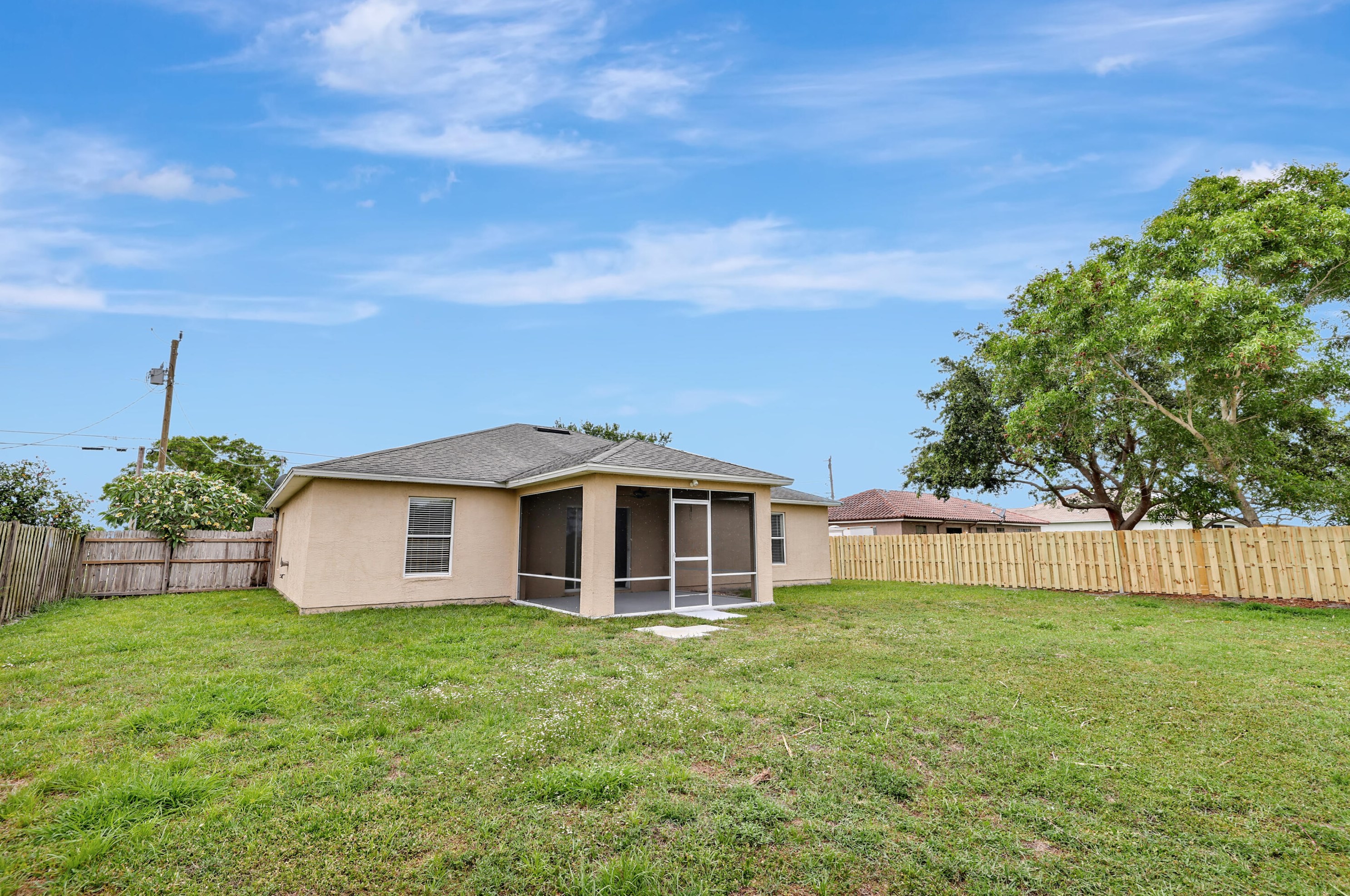 2878 East Blackwell Dr, Fort Pierce, FL 34952-7010