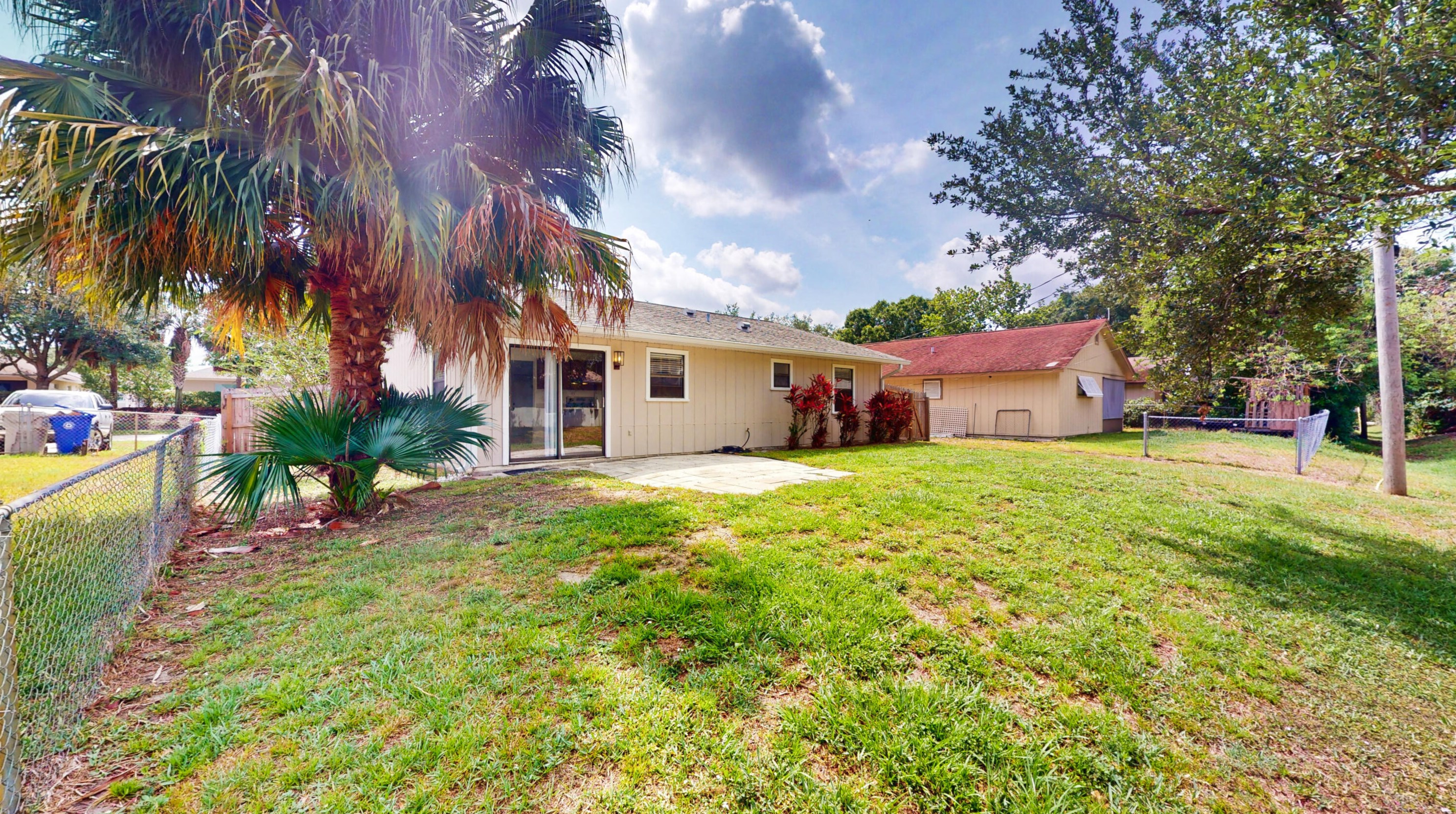 2145 85th Ct, Vero Beach, FL 32966-1787