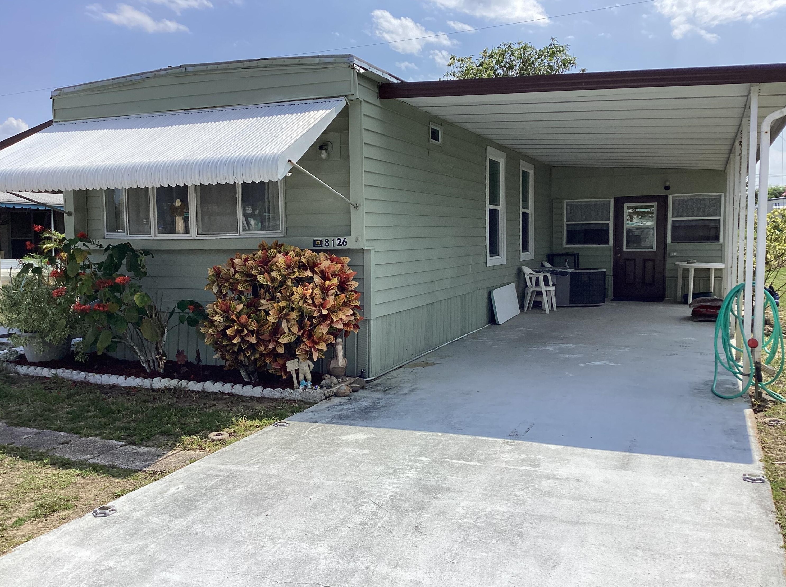 8126 Se Wren Ave, Hobe Sound, FL 33455