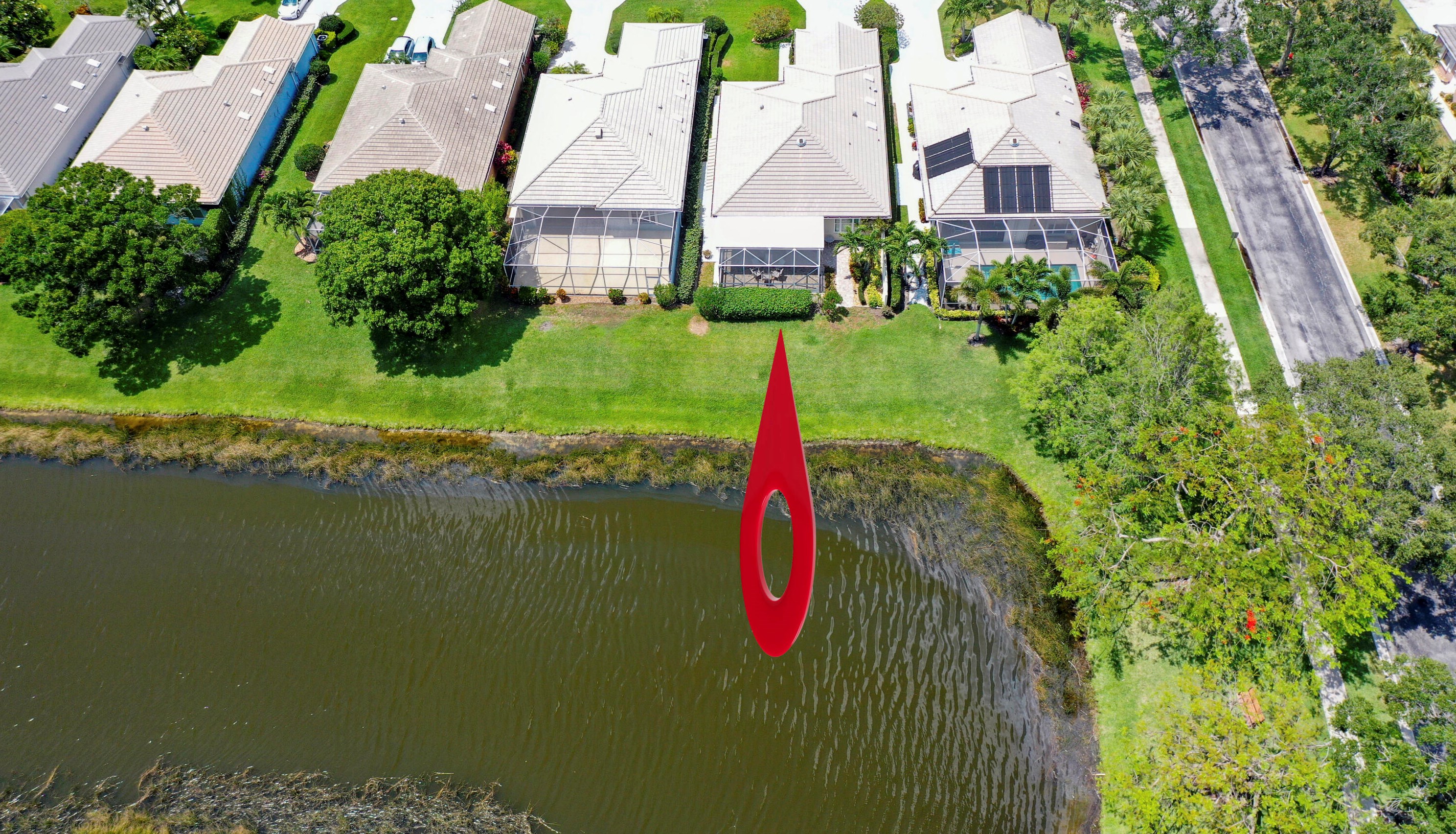 253 Bentley Cir, Fort Pierce FL 34986-2405 exterior