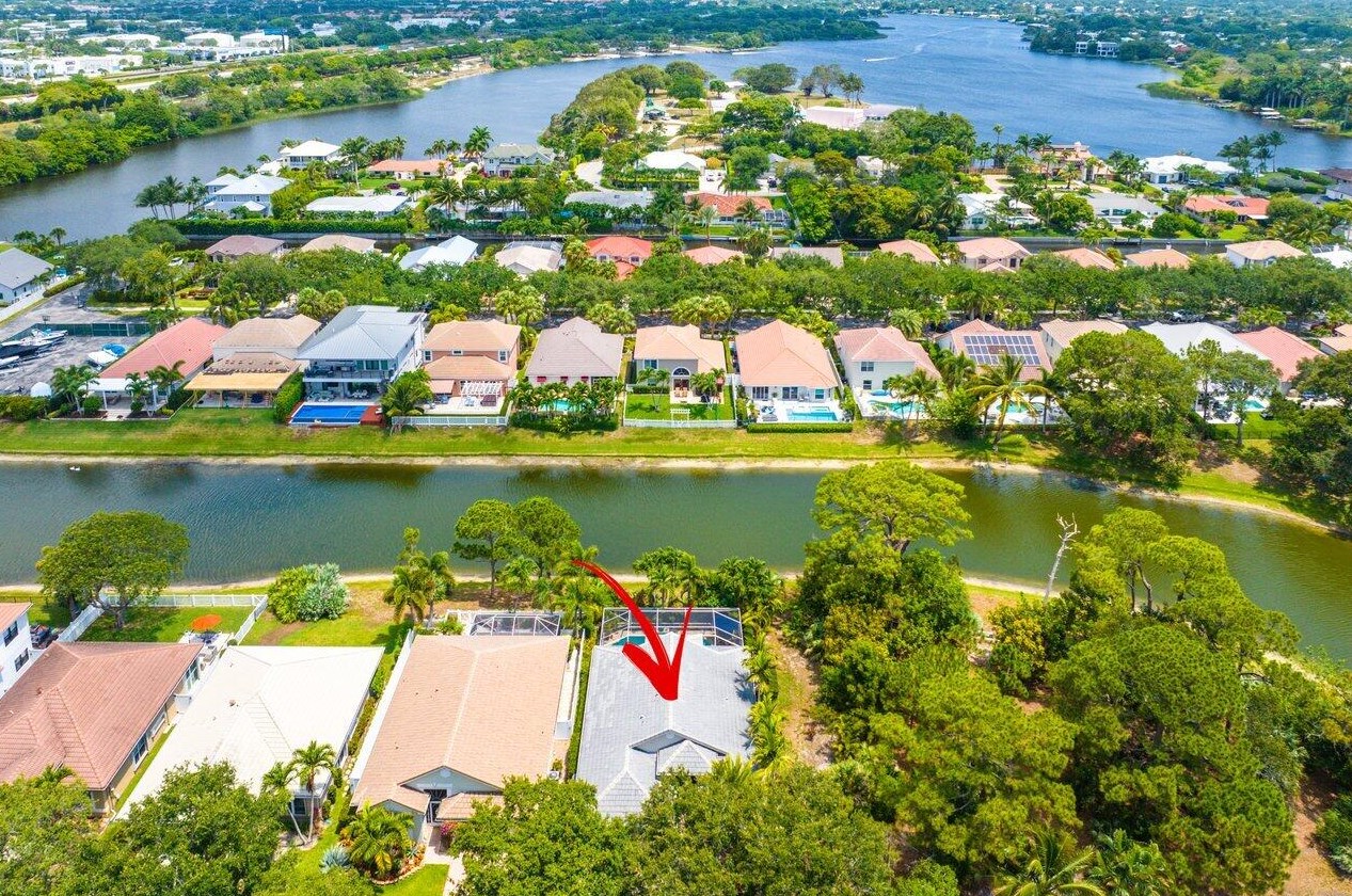 1103 Canoe Pt, Delray Beach, FL 33444-1786