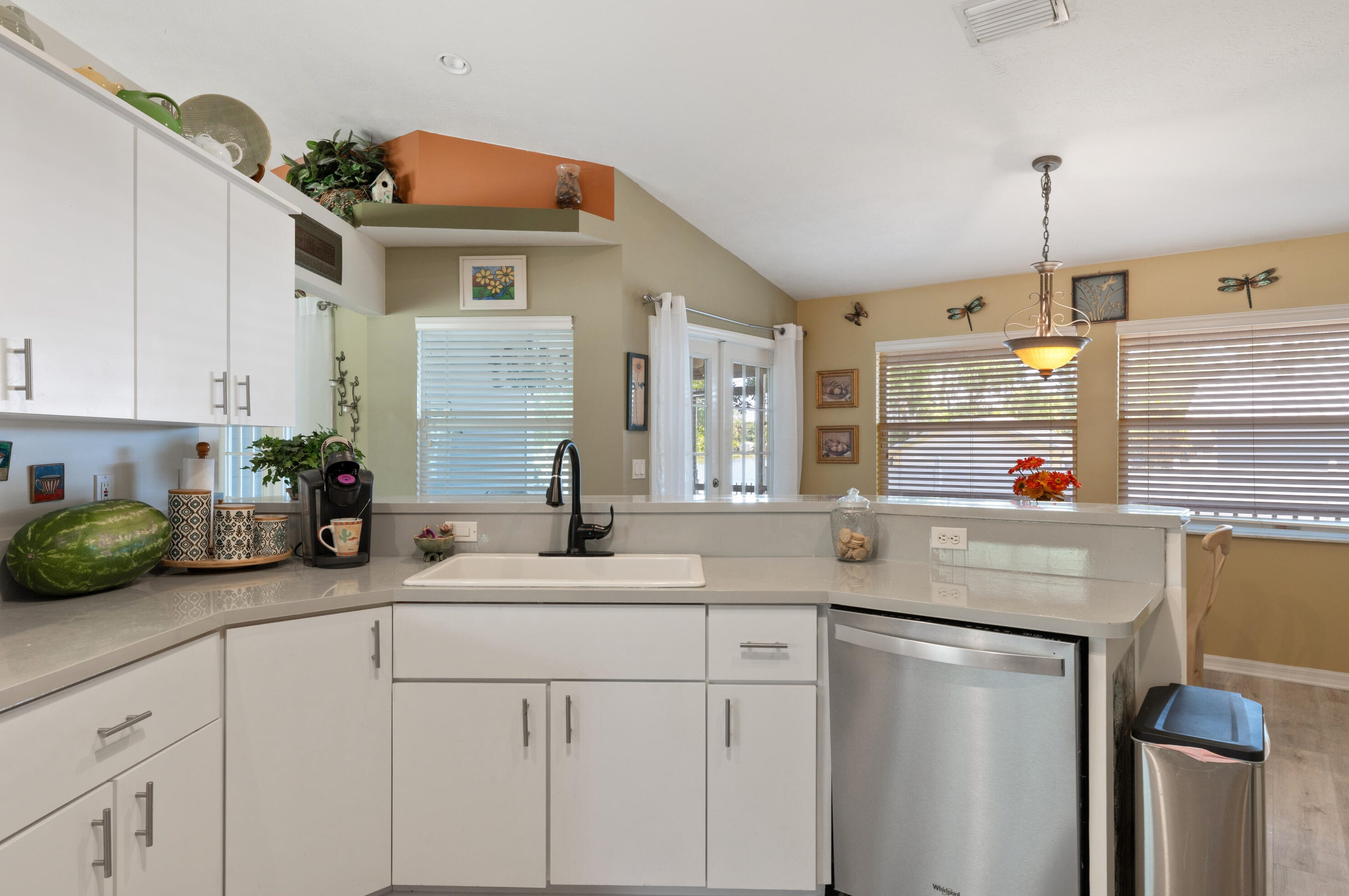 8805 Coquina Ave, Fort Pierce FL 34951-1088 exterior