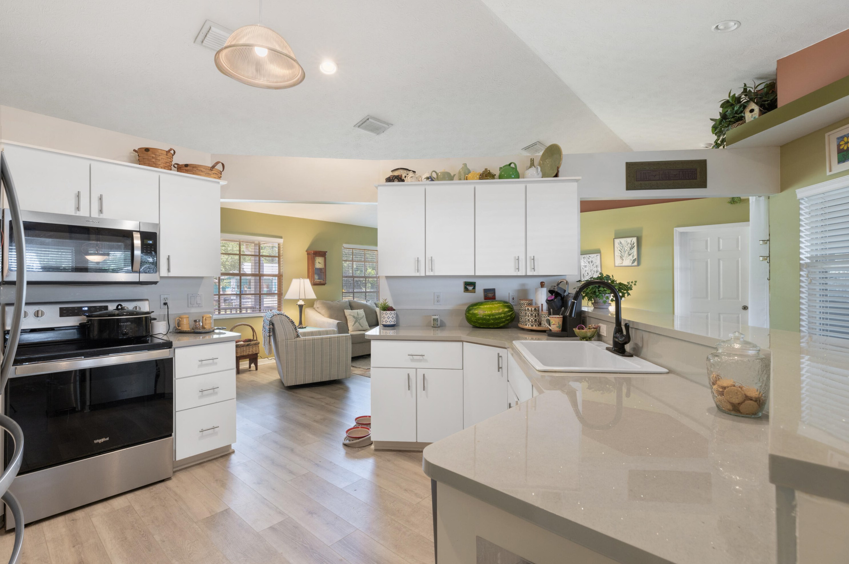 8805 Coquina Ave, Fort Pierce FL 34951-1088 exterior