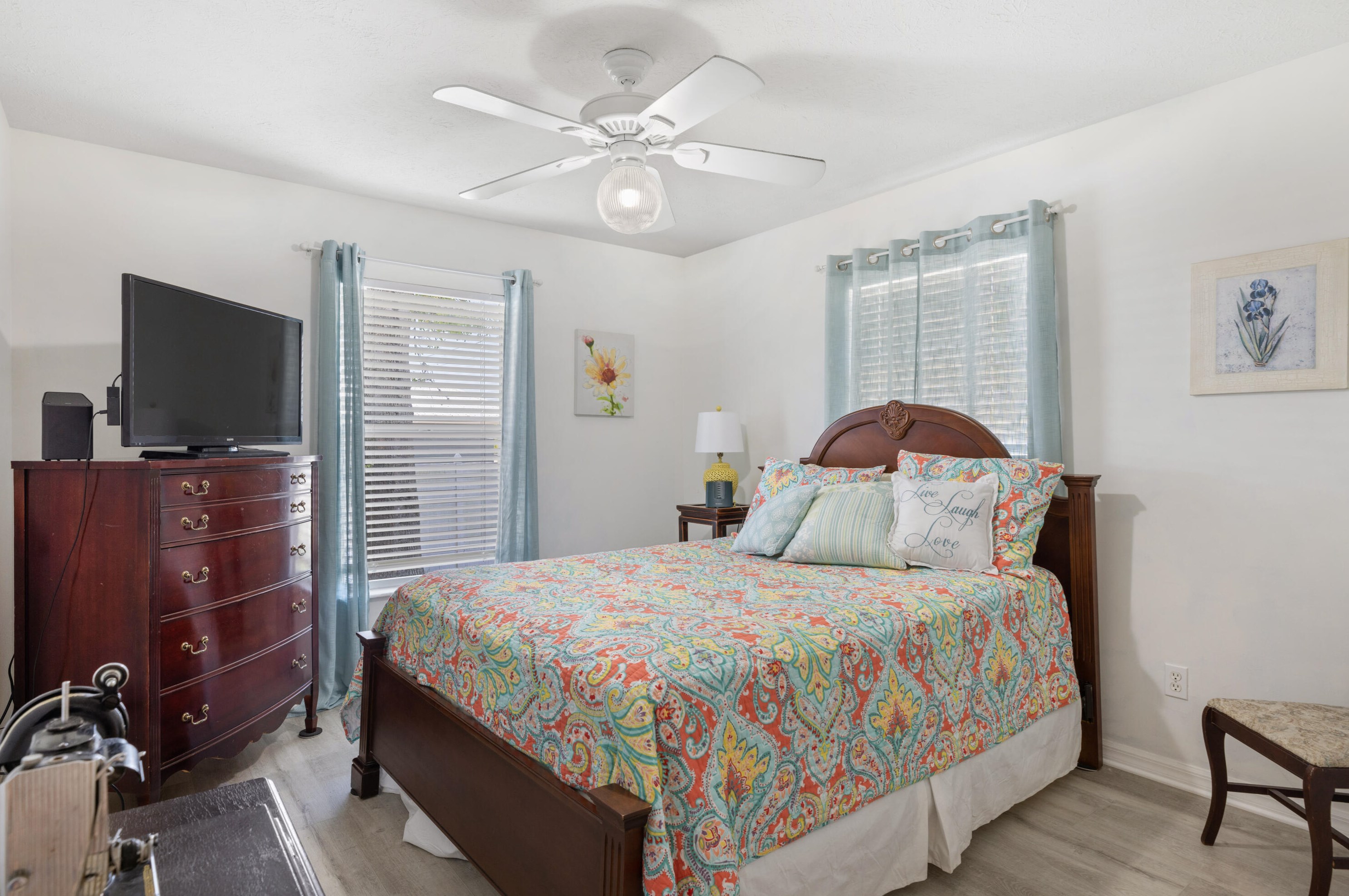 8805 Coquina Ave, Fort Pierce FL 34951-1088 exterior