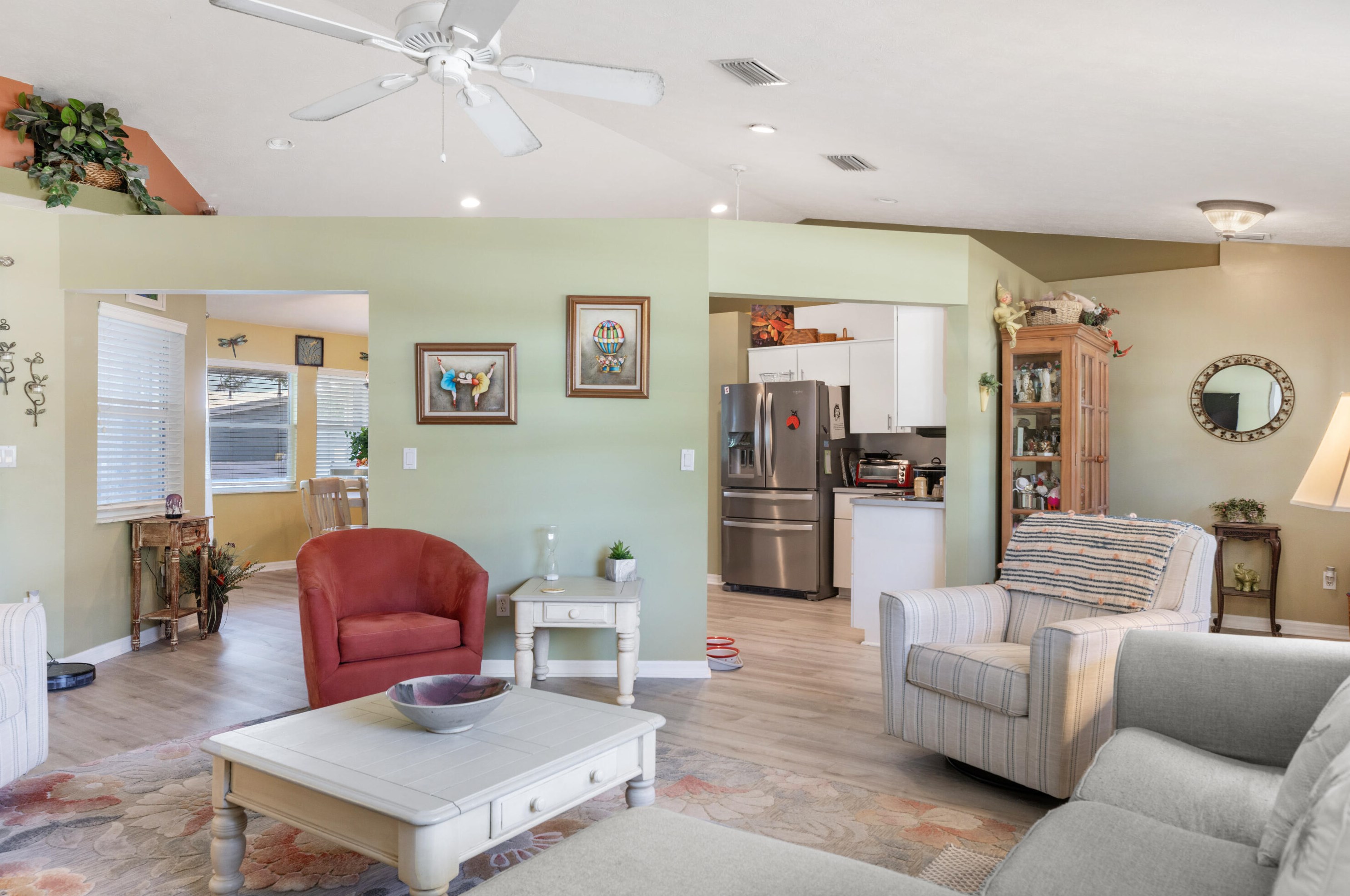 8805 Coquina Ave, Fort Pierce FL 34951-1088 exterior