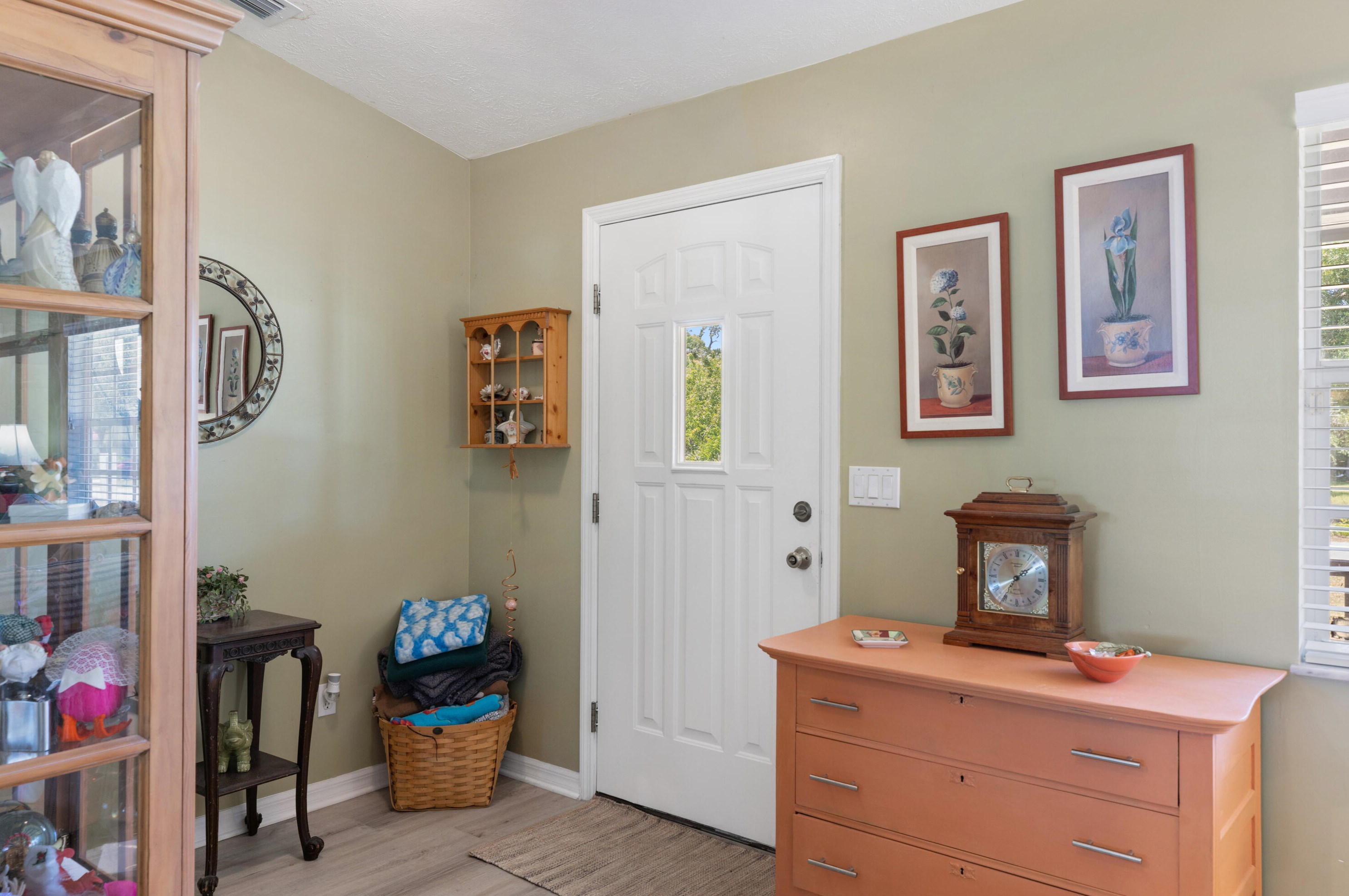 8805 Coquina Ave, Fort Pierce FL 34951-1088 exterior