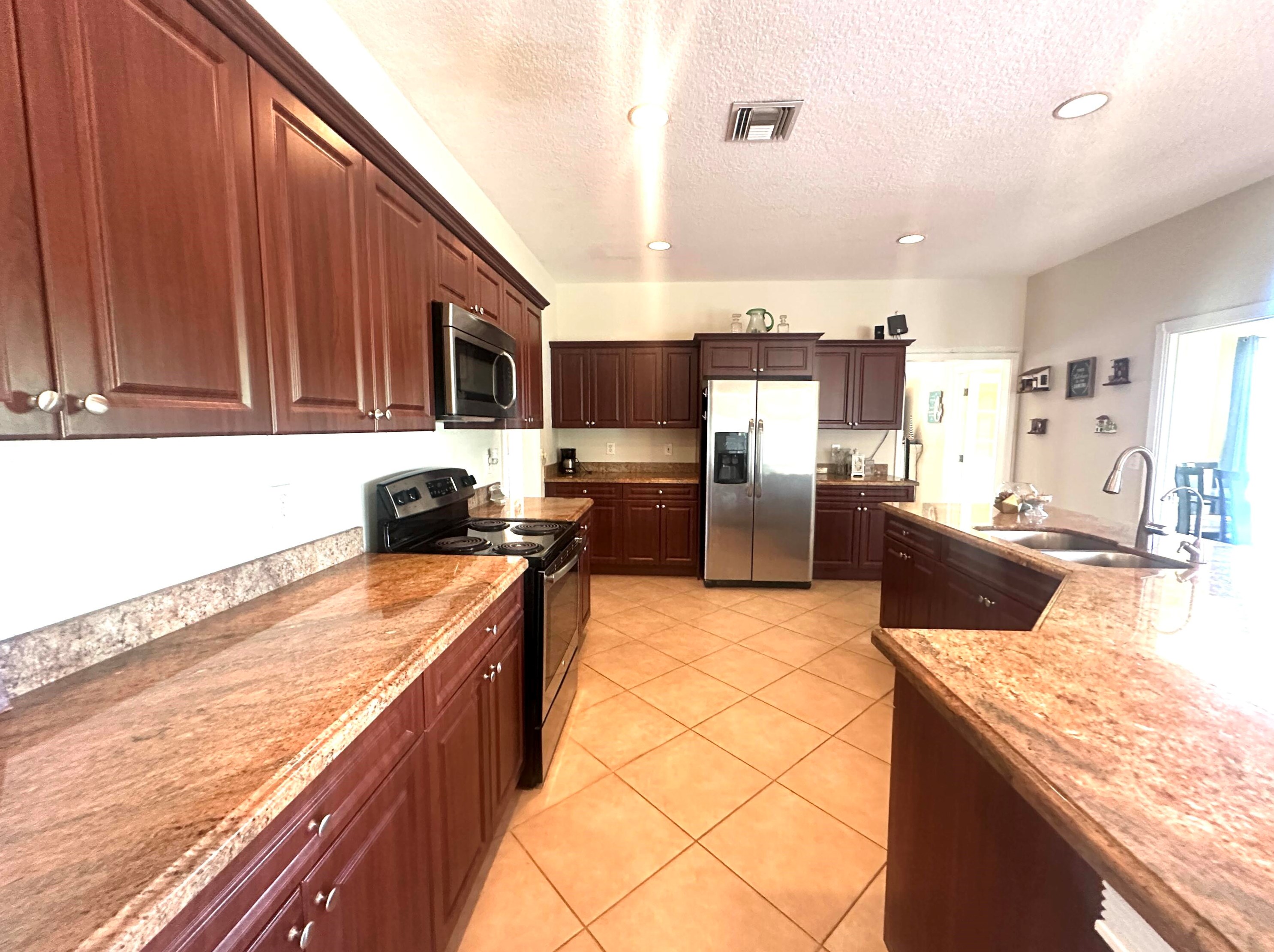 18558 91st Pl, Town Of Loxahatchee Groves FL  33470-5119 exterior