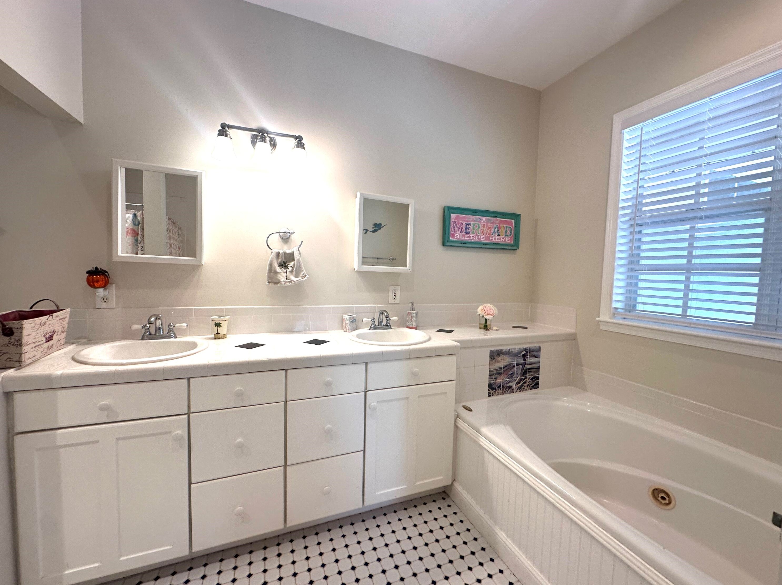 18558 91st Pl, Town Of Loxahatchee Groves FL  33470-5119 exterior