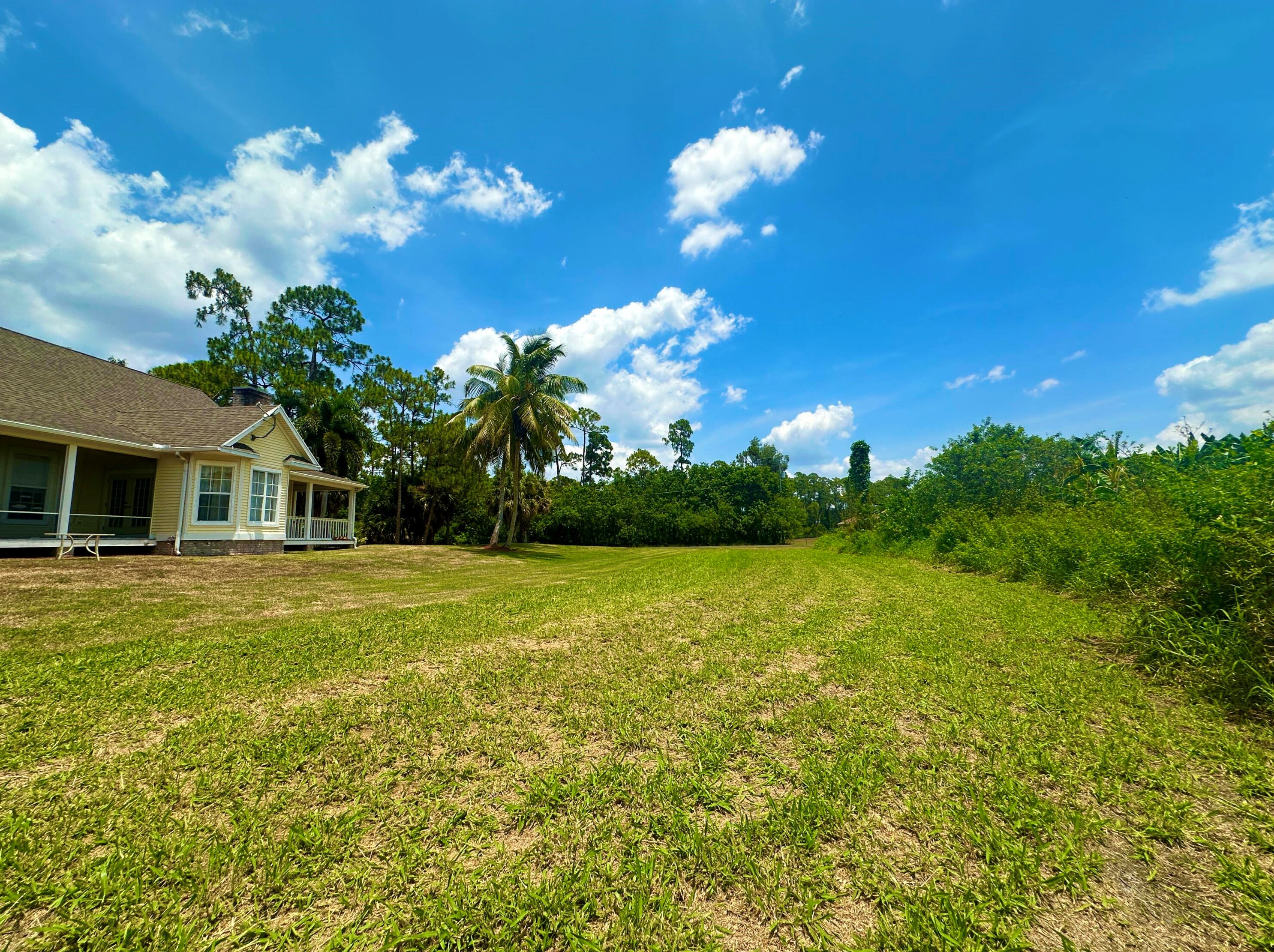 18558 91st Pl, Town Of Loxahatchee Groves FL  33470-5119 exterior