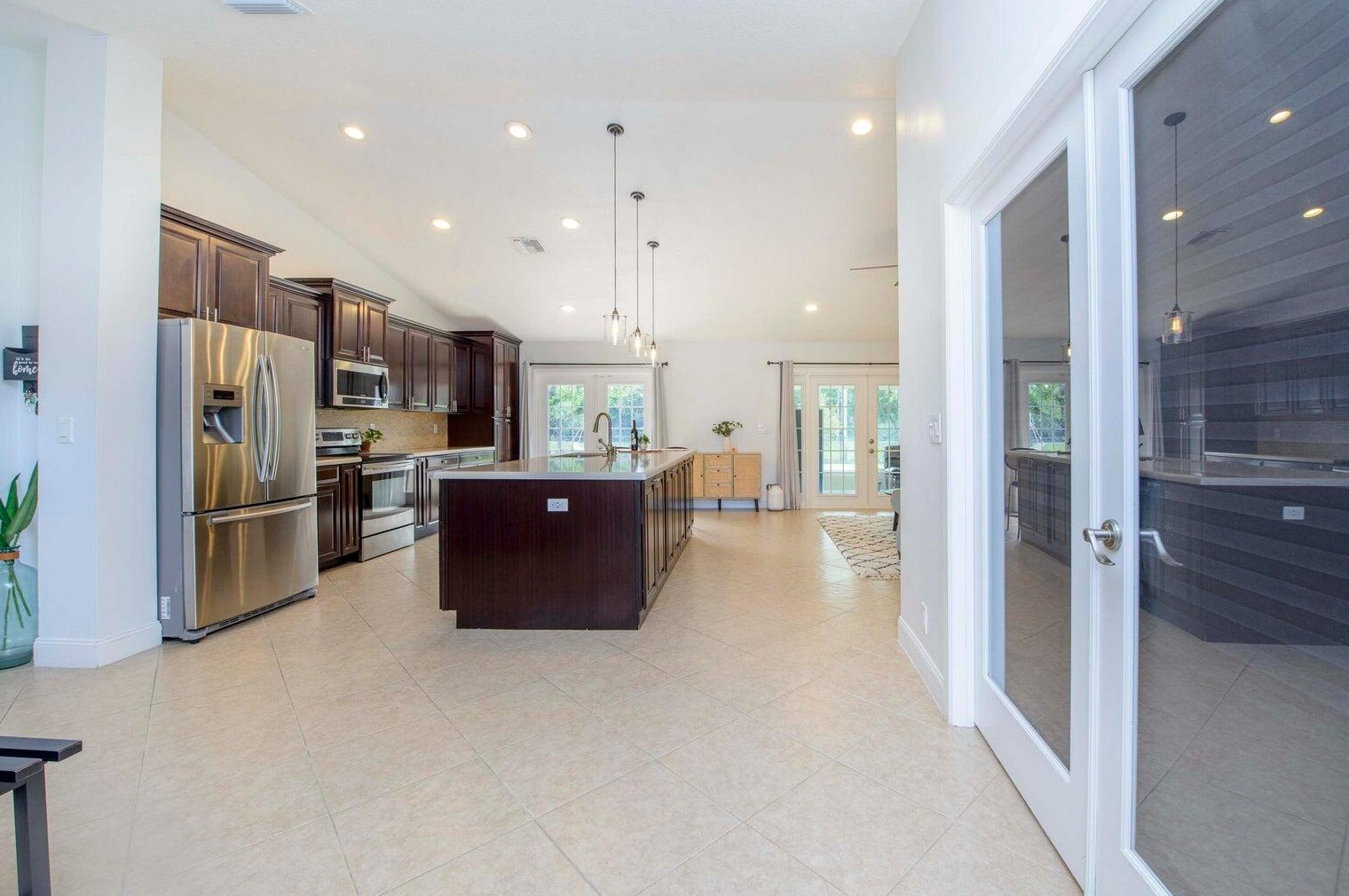 120 Sycamore Dr, West Palm Beach, FL 33411-4738