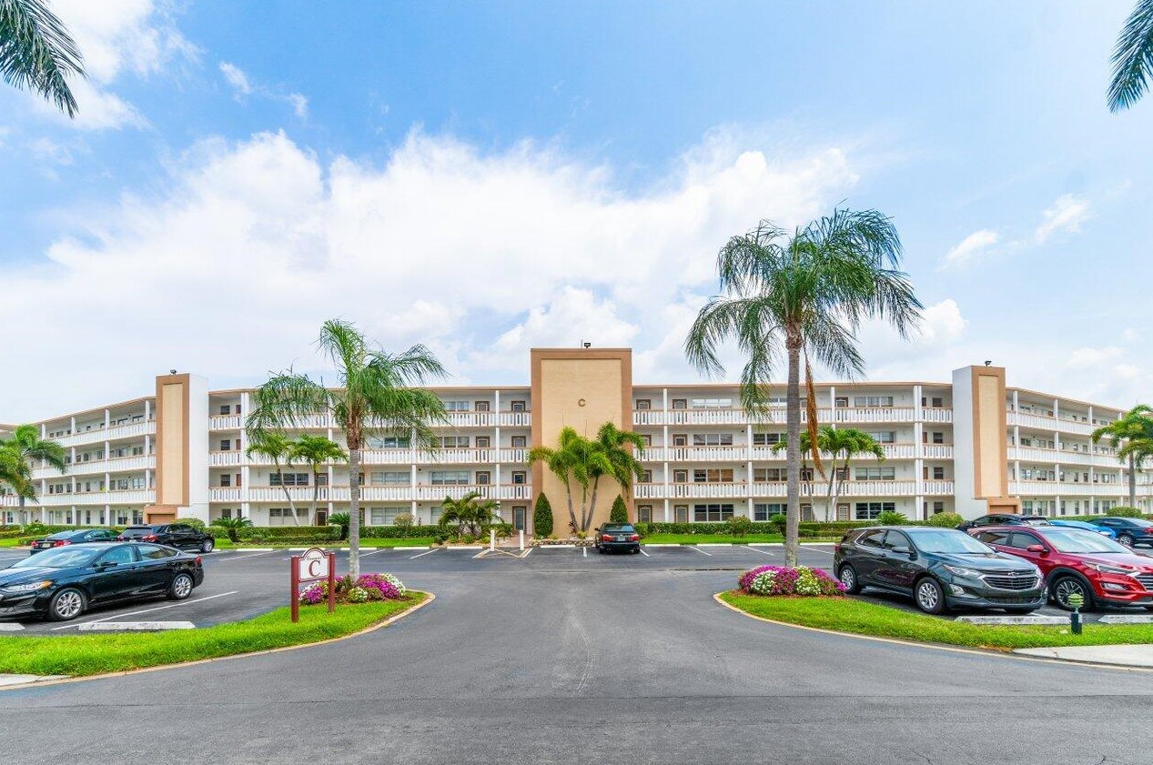 2054 Cornwall C, Boca Raton, FL 33434-4838