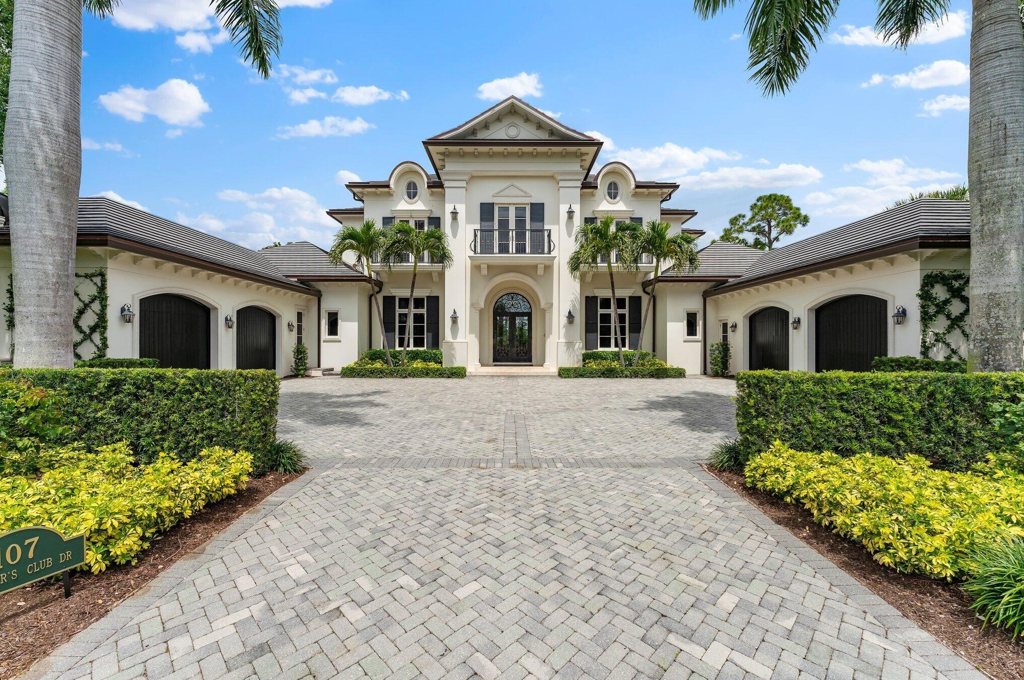 107 Bears Club Dr, Jupiter, FL 33477-4201
