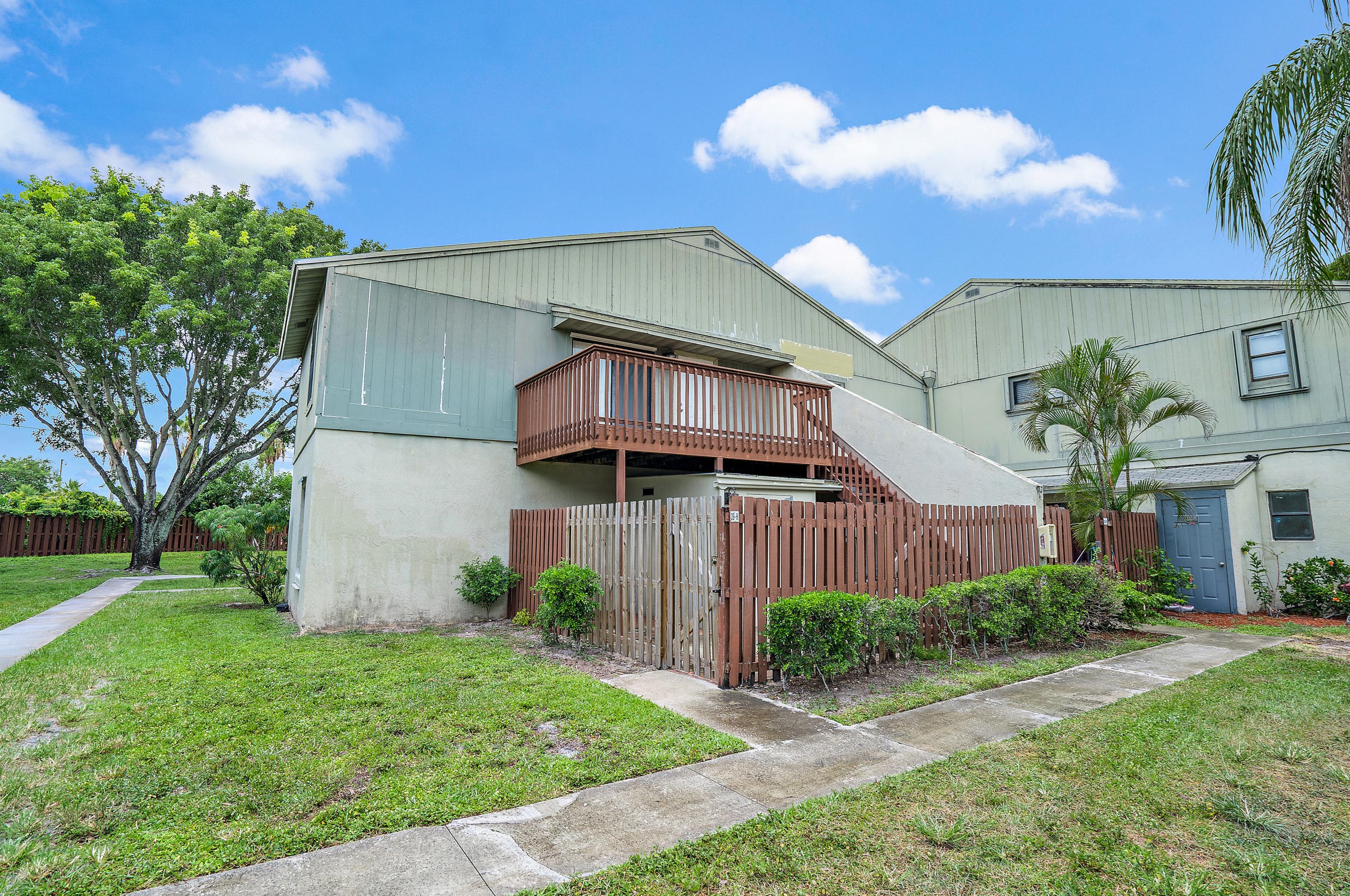 28 Crossings Cir #h, Boynton Beach, FL