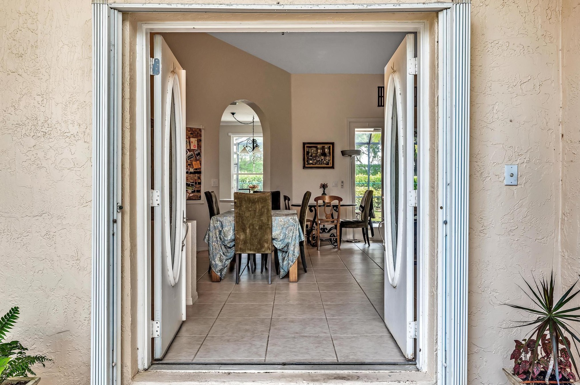 20305 Monteverdi Cir, Boca Raton, FL 33498-6784