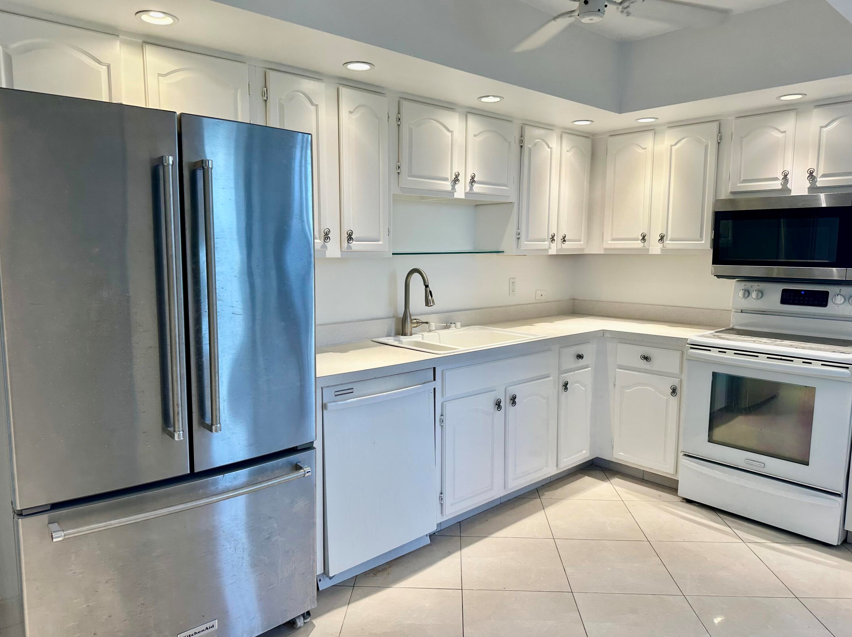 6875 Willow Wood Dr #2064, Boca Raton, FL 33434