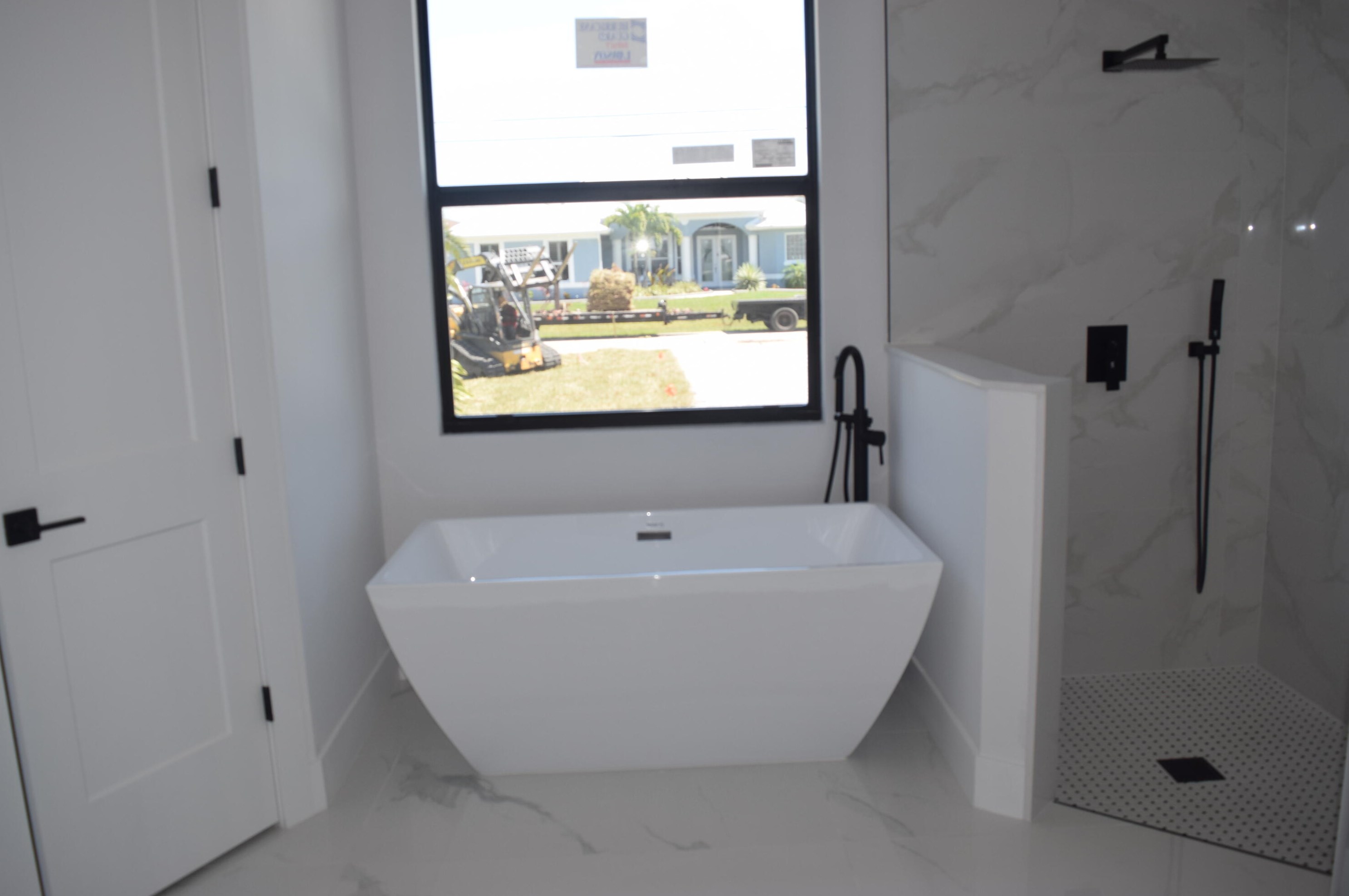 5381 Dell Ct, Fort Pierce FL 34986-2746 exterior