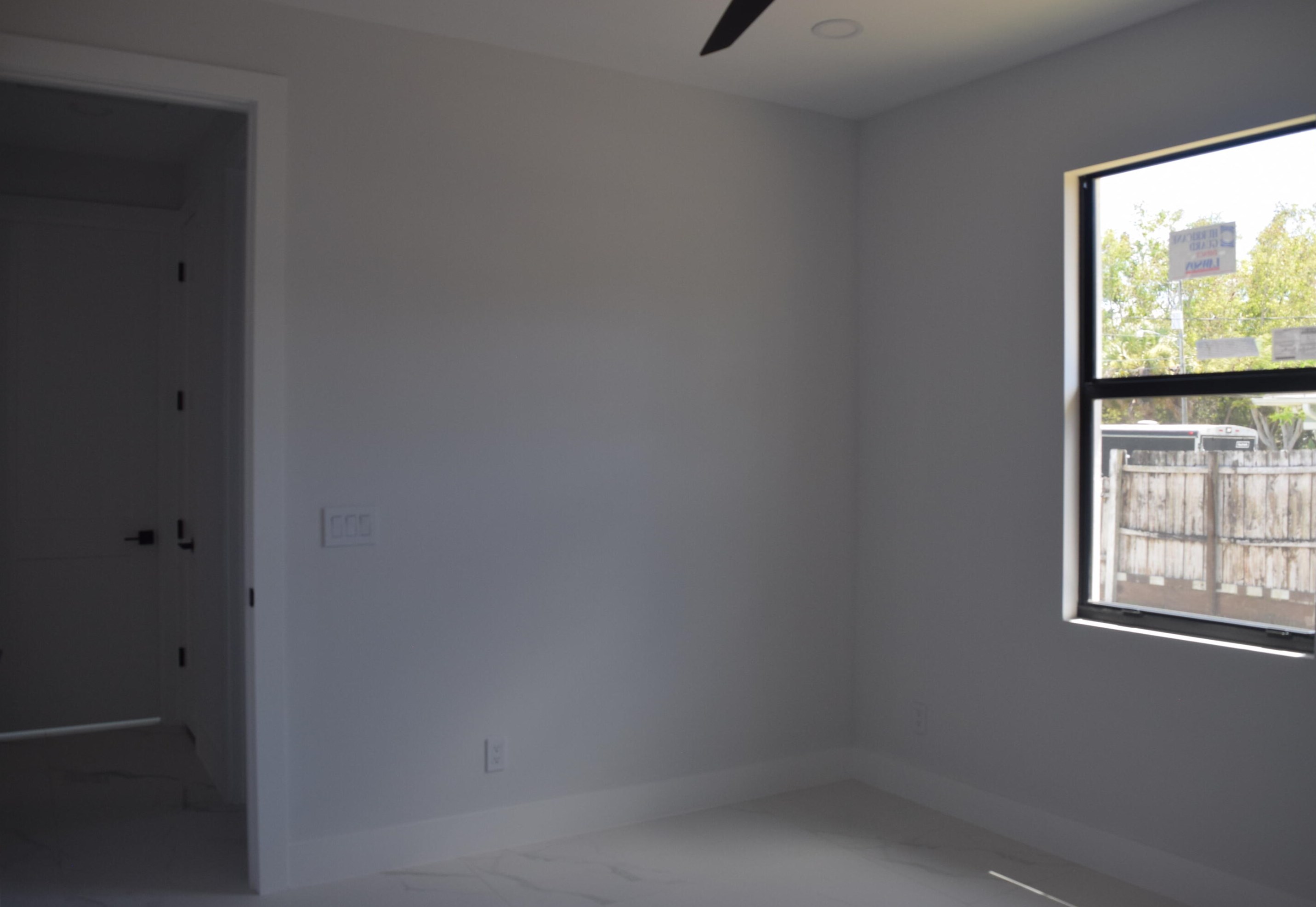 5381 Dell Ct, Fort Pierce FL 34986-2746 exterior