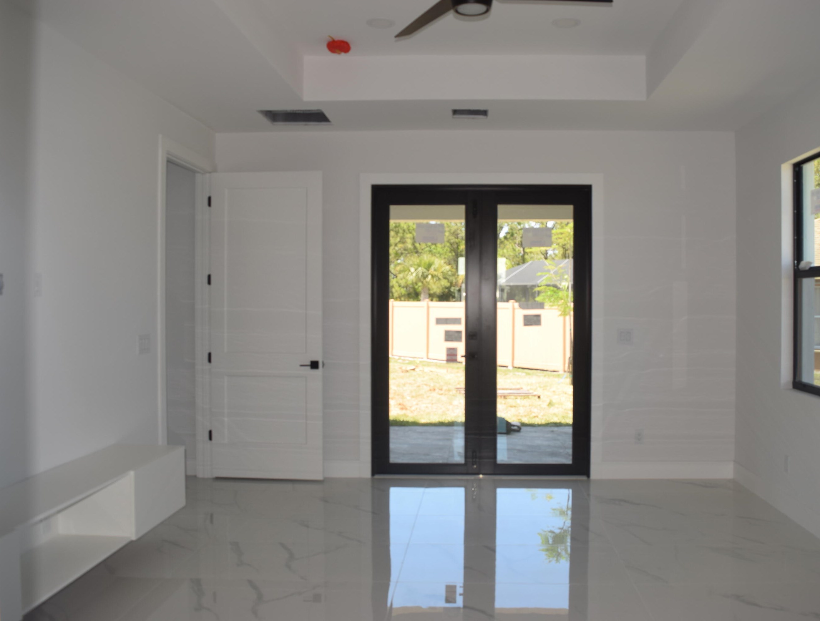 5381 Dell Ct, Fort Pierce FL 34986-2746 exterior