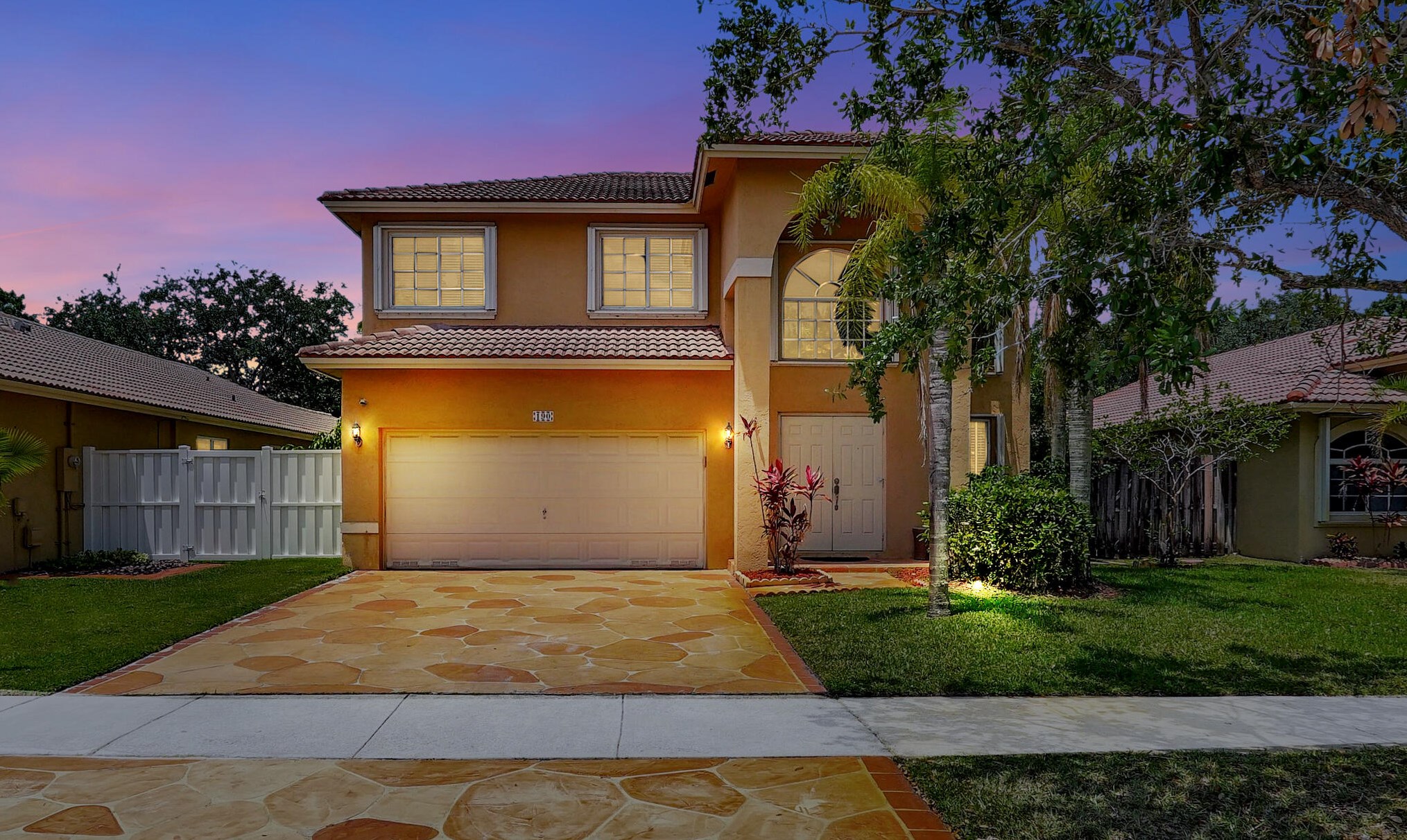 190 206th Ave, Hollywood, FL 33029-5013