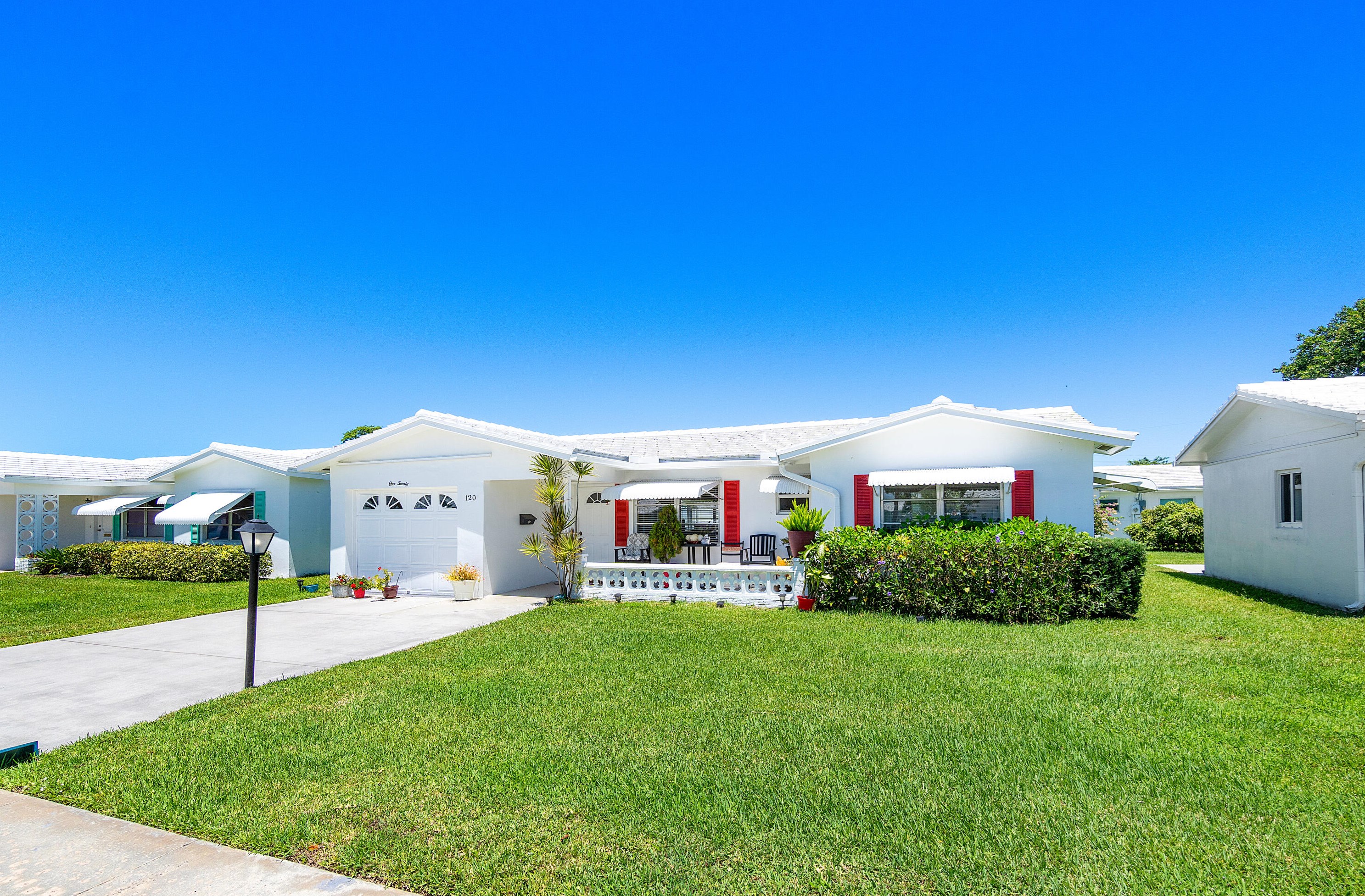 120 Leisureville Blvd, Boynton Beach, FL 33426-4351