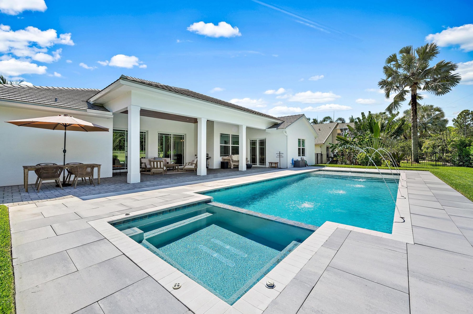 19993 Loxahatchee Pointe Dr, Jupiter FL  exterior