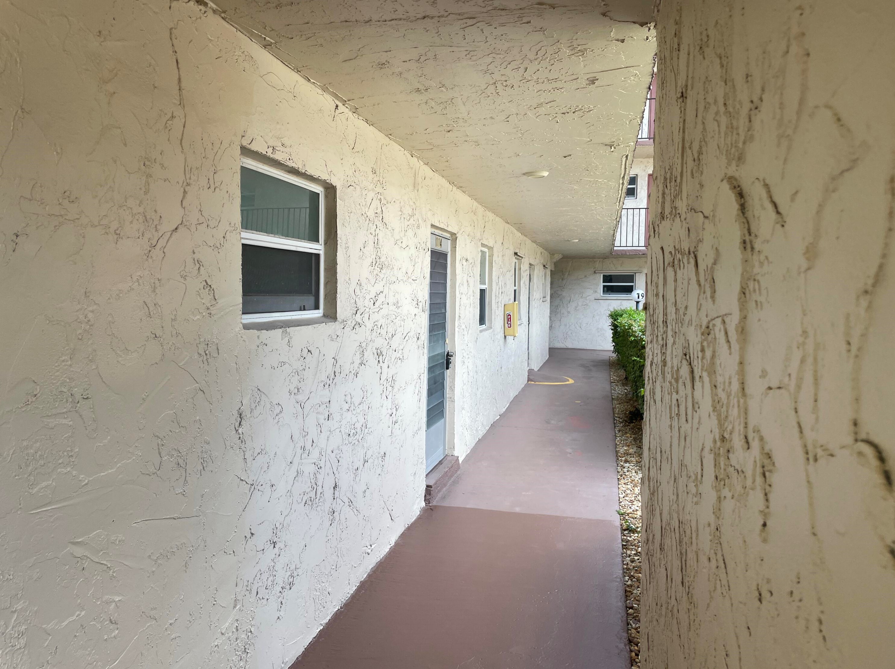 719 Lori Dr #114, Lake Worth, FL 33461