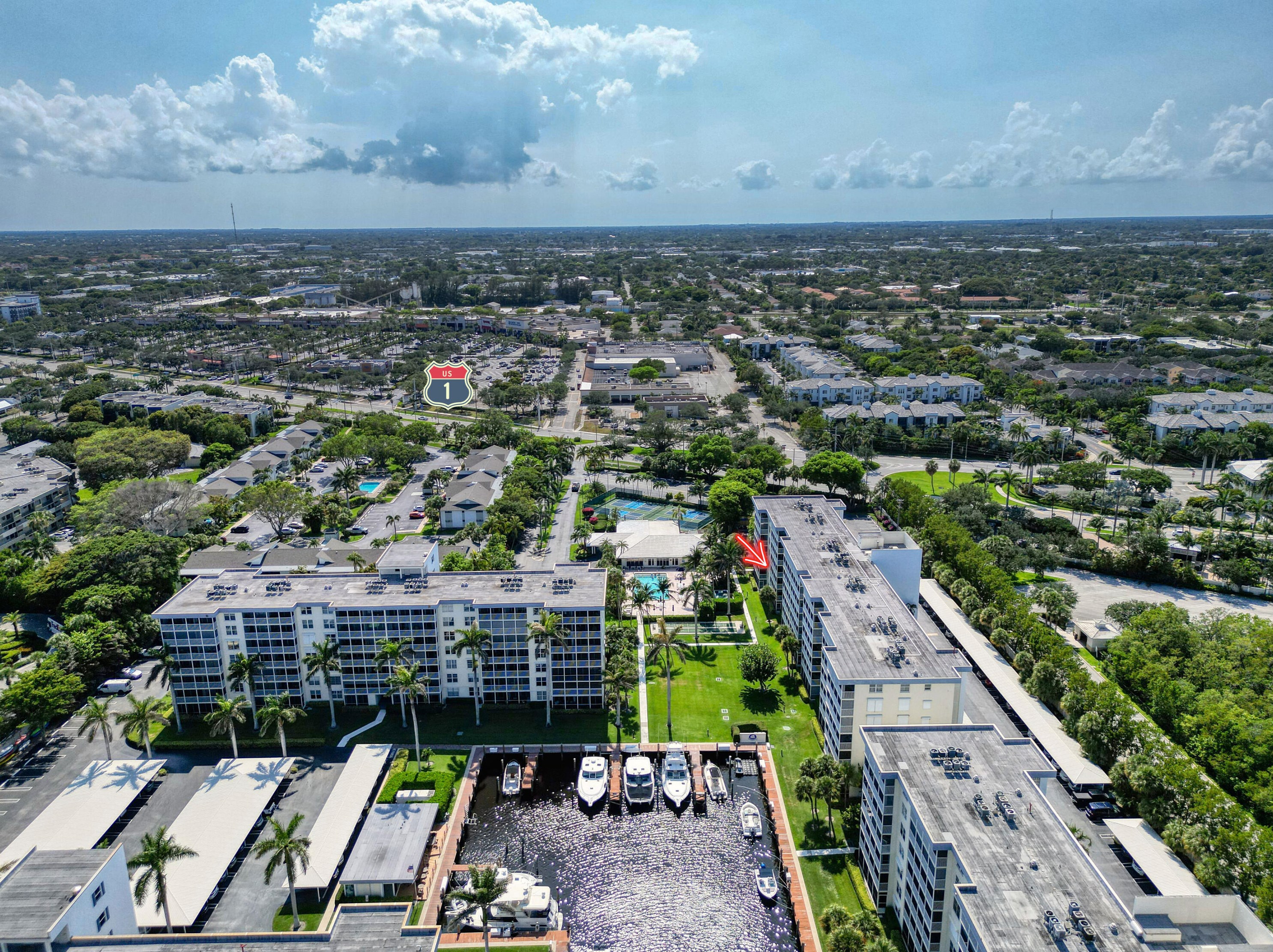 1 Harbourside Dr, Delray Beach FL  33483-5126 exterior