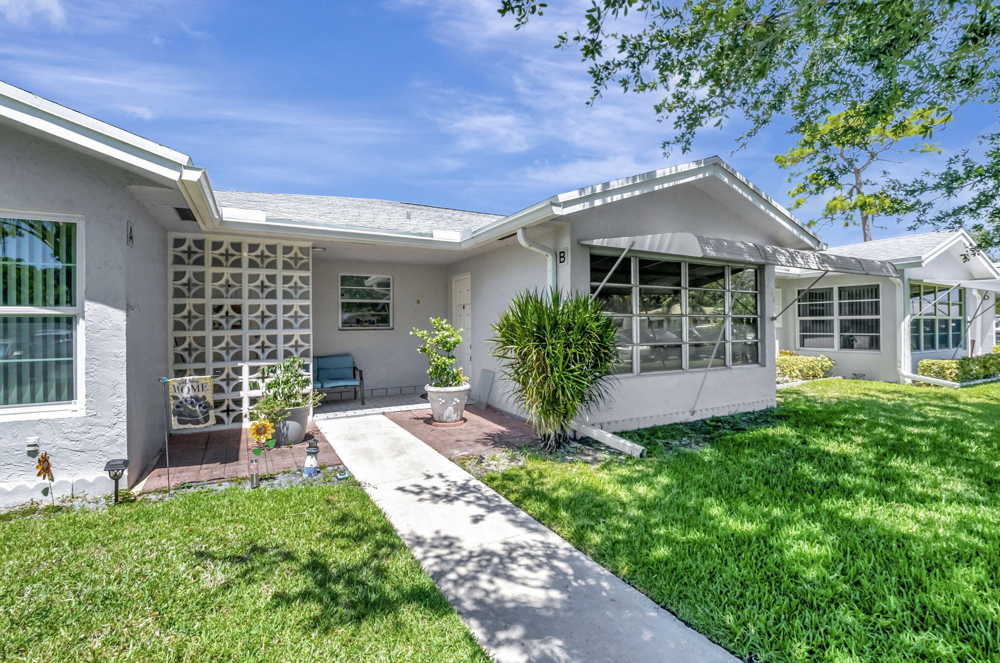 14580 Canalview Dr, Delray Beach, FL 33484-3753