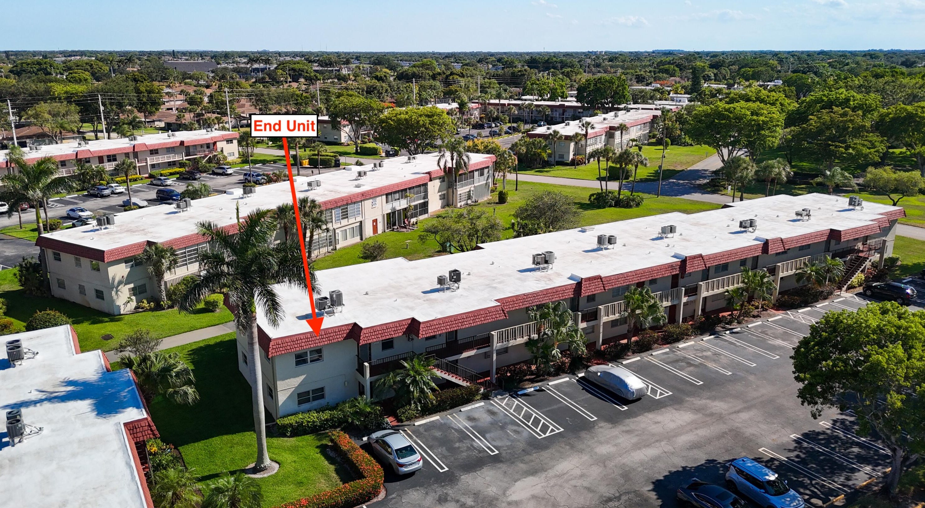 33 Abbey Ln #201, Delray Beach, FL 33446