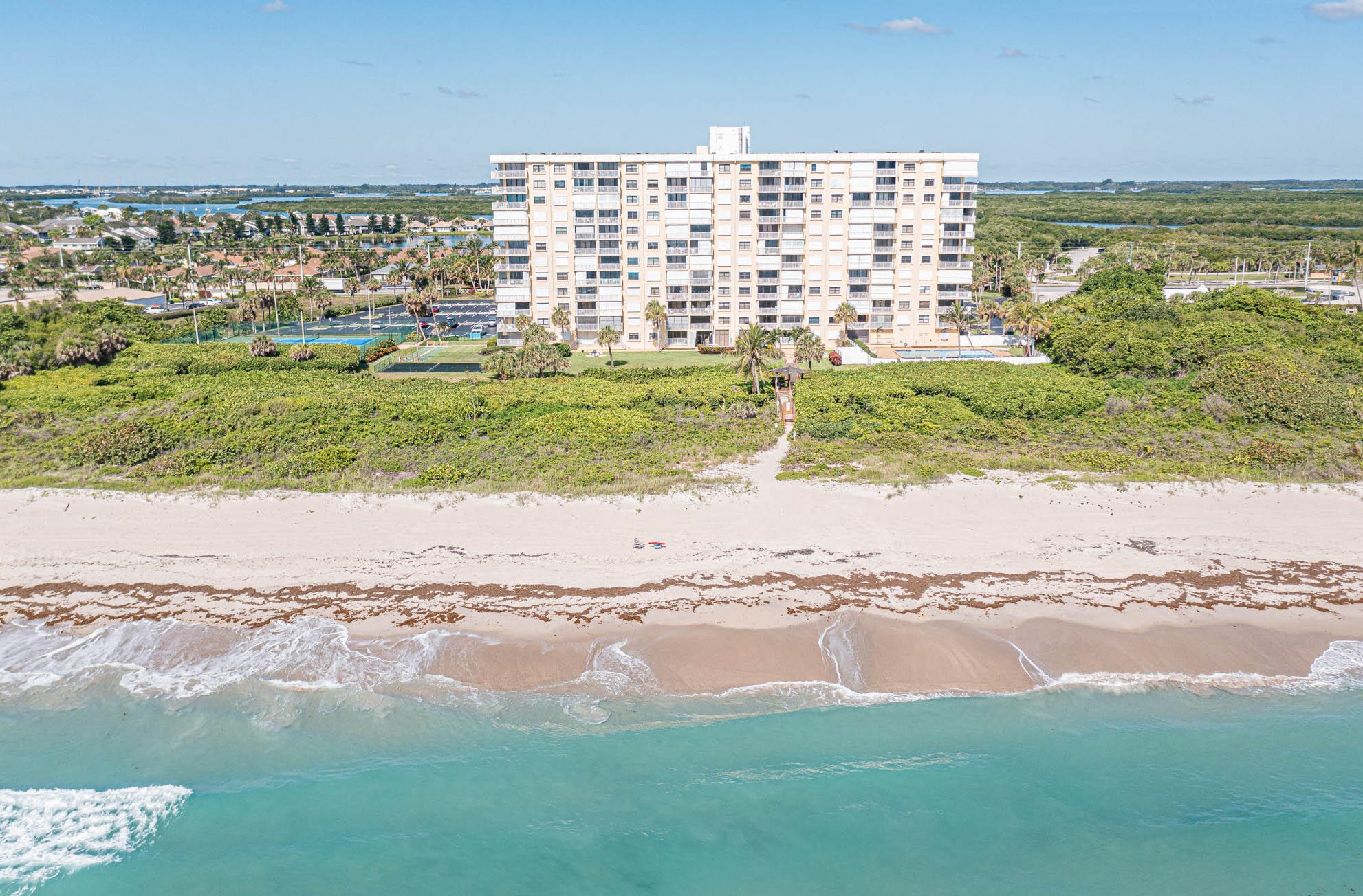 3200 N Hwy A1a #104, Fort Pierce, FL 34949