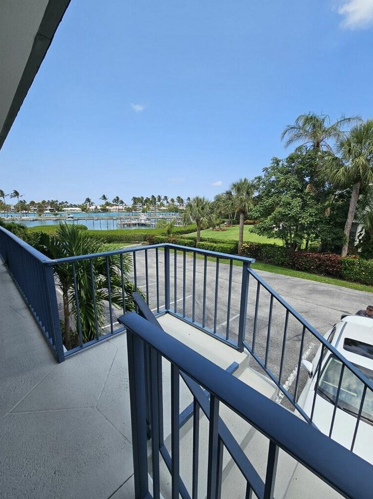 755 Saturn St #a205, Jupiter, FL 33477