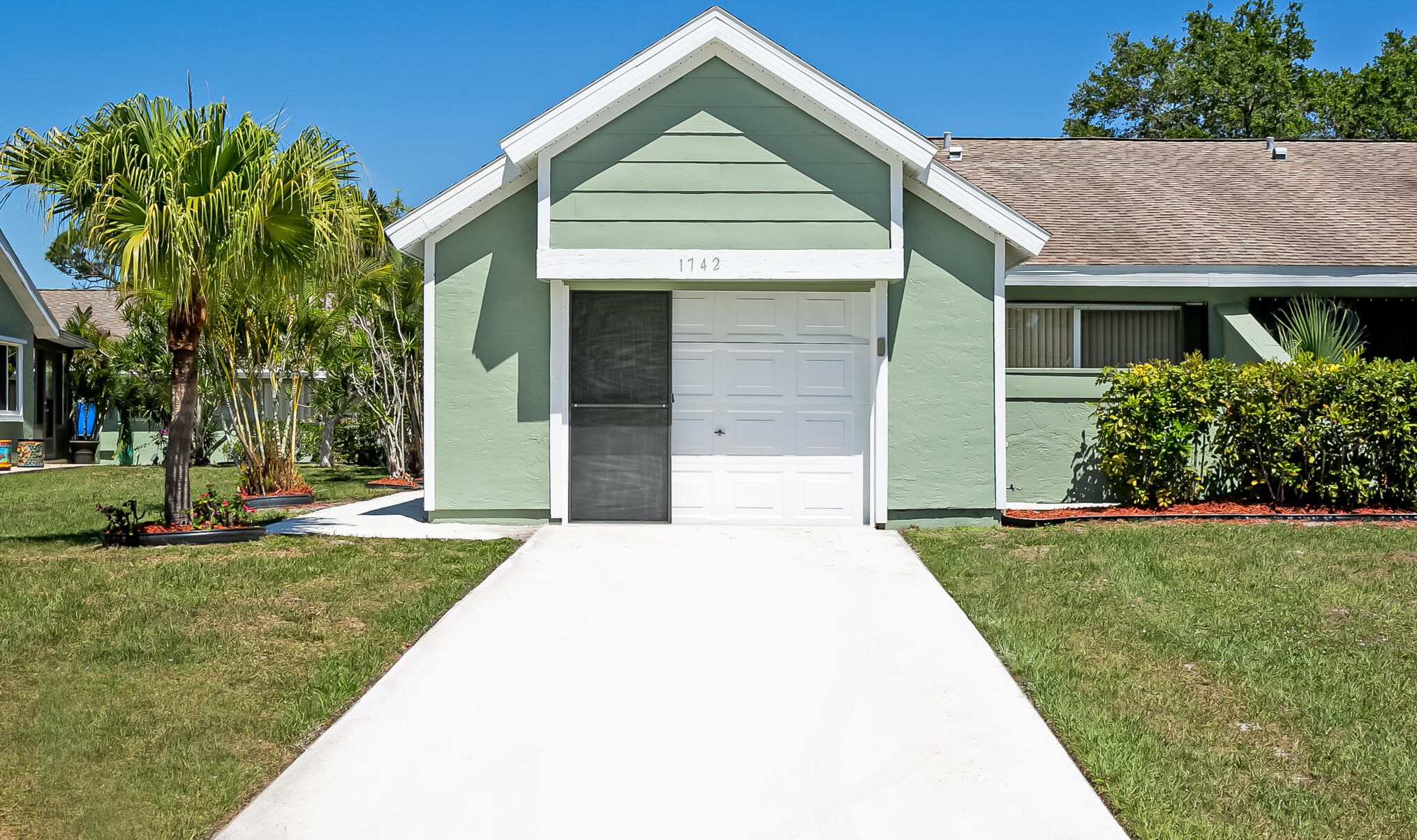1742 Ryecroft Ct, Fort Pierce, FL 34952-4135