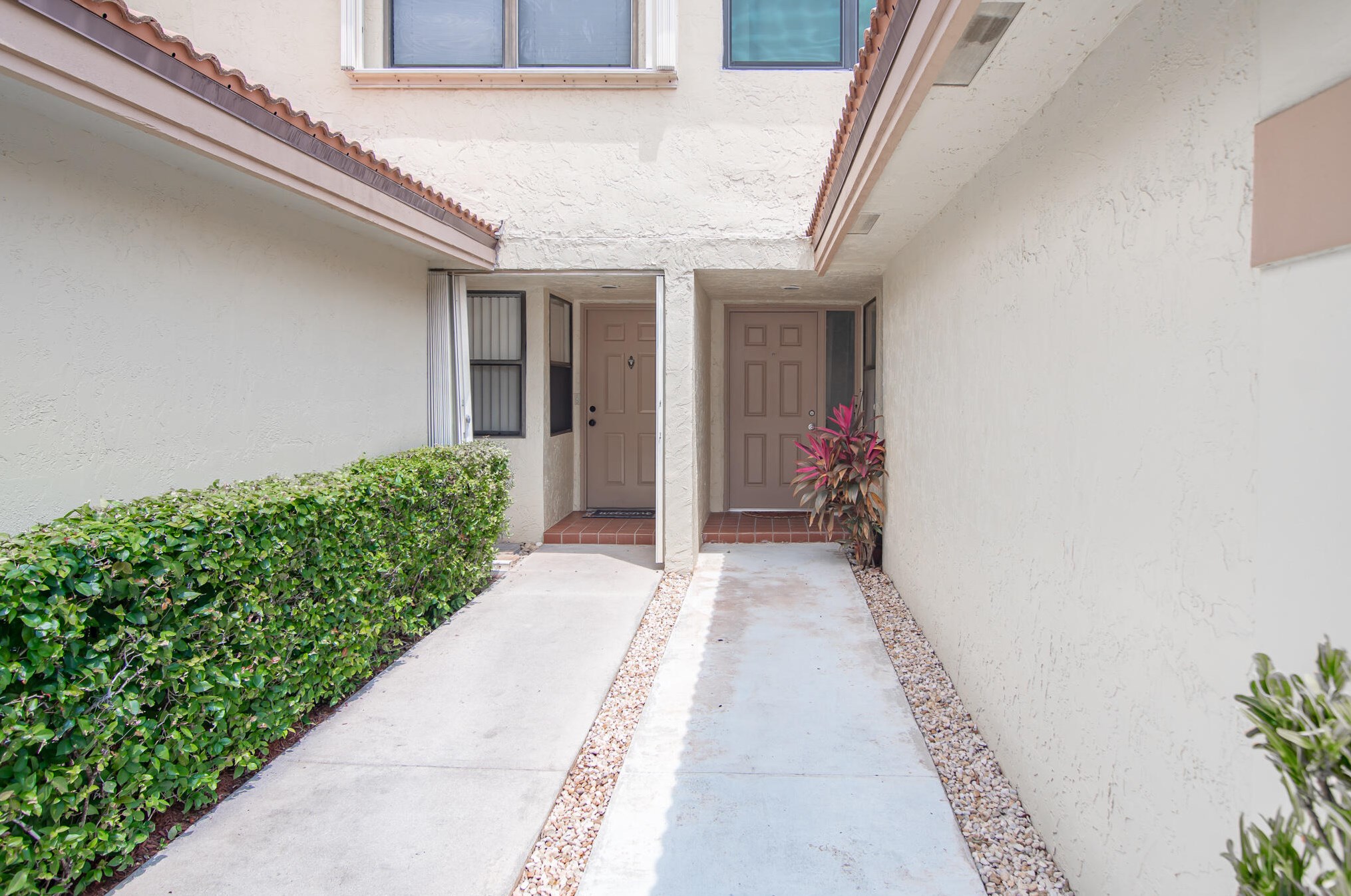 12220 Sag Harbor Ct, West Palm Beach, FL 33414-5565